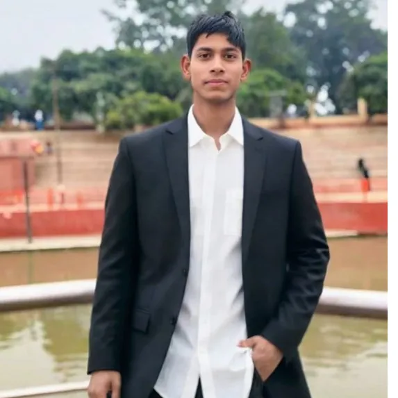 vakil Gupta