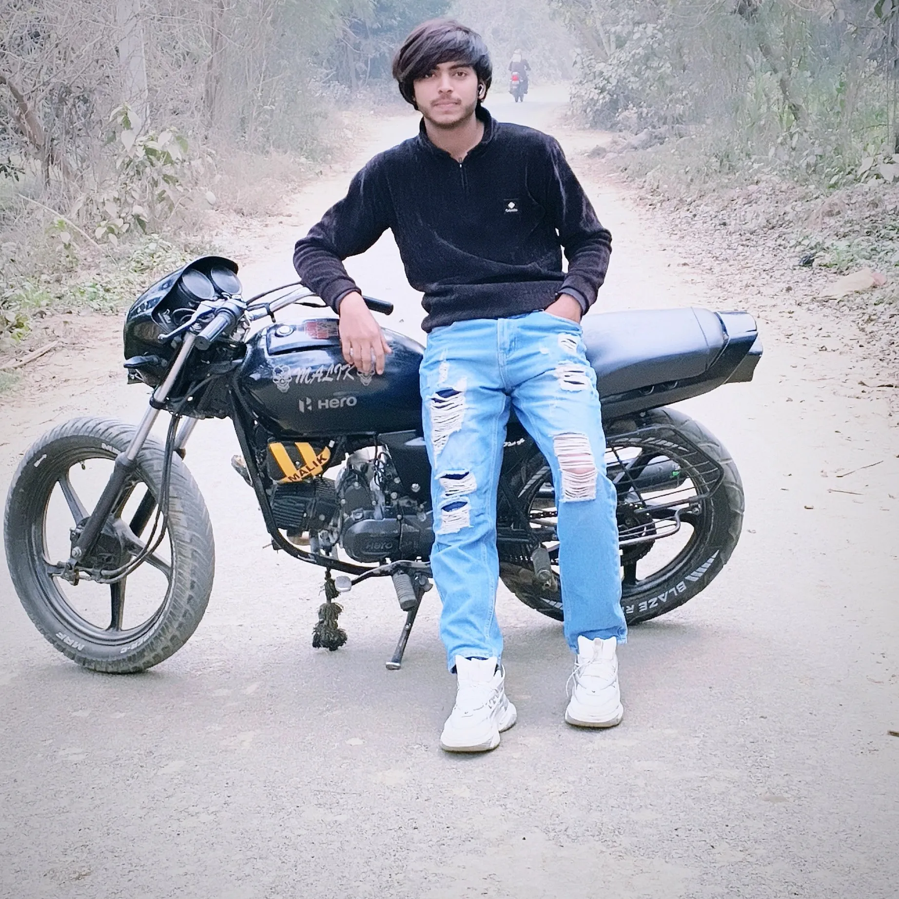 MALIKbhai MALIKbhai
