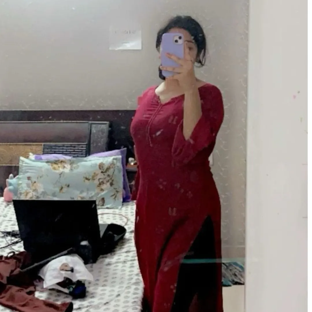 riya singhaniya y