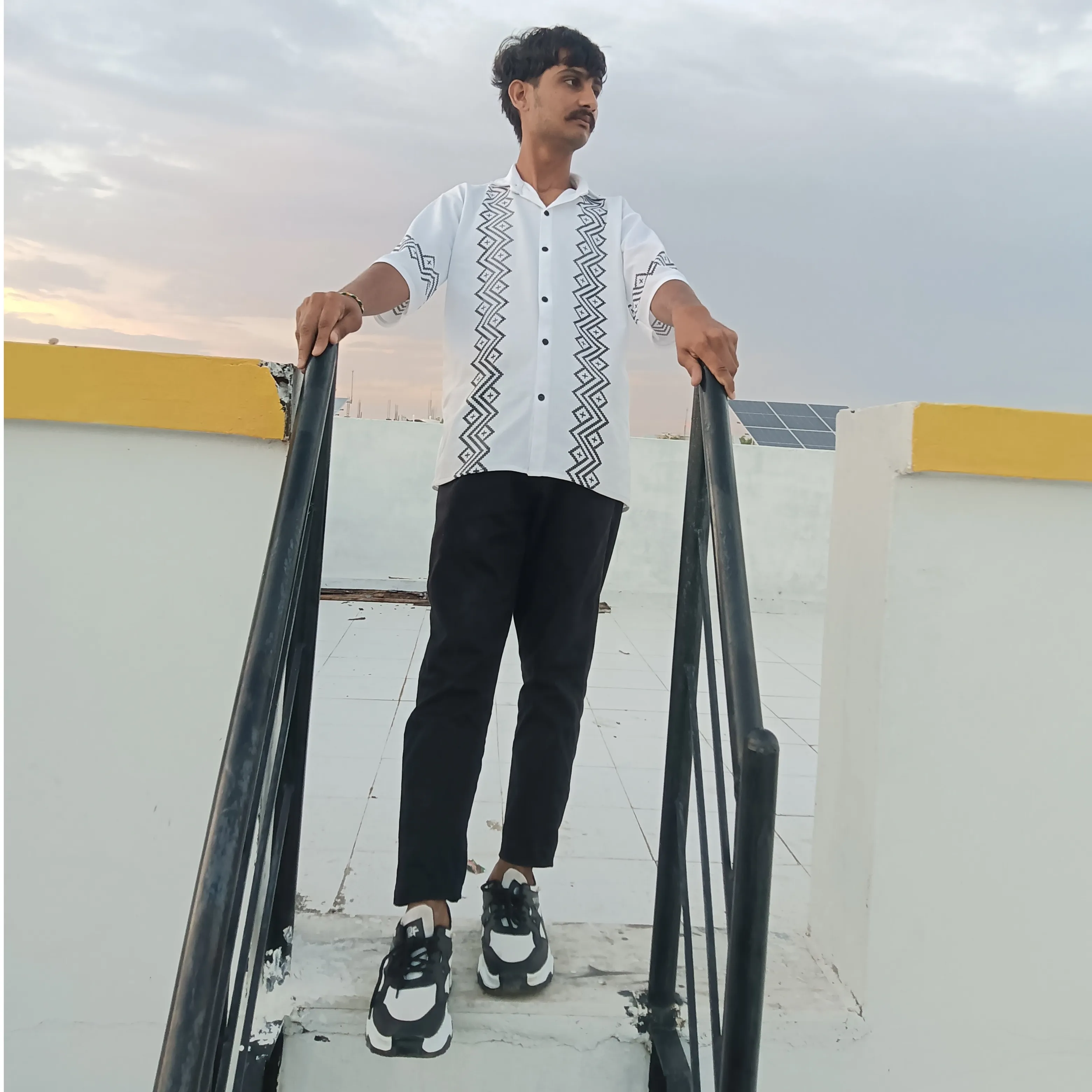 Kuldeeprao 🖤🥂