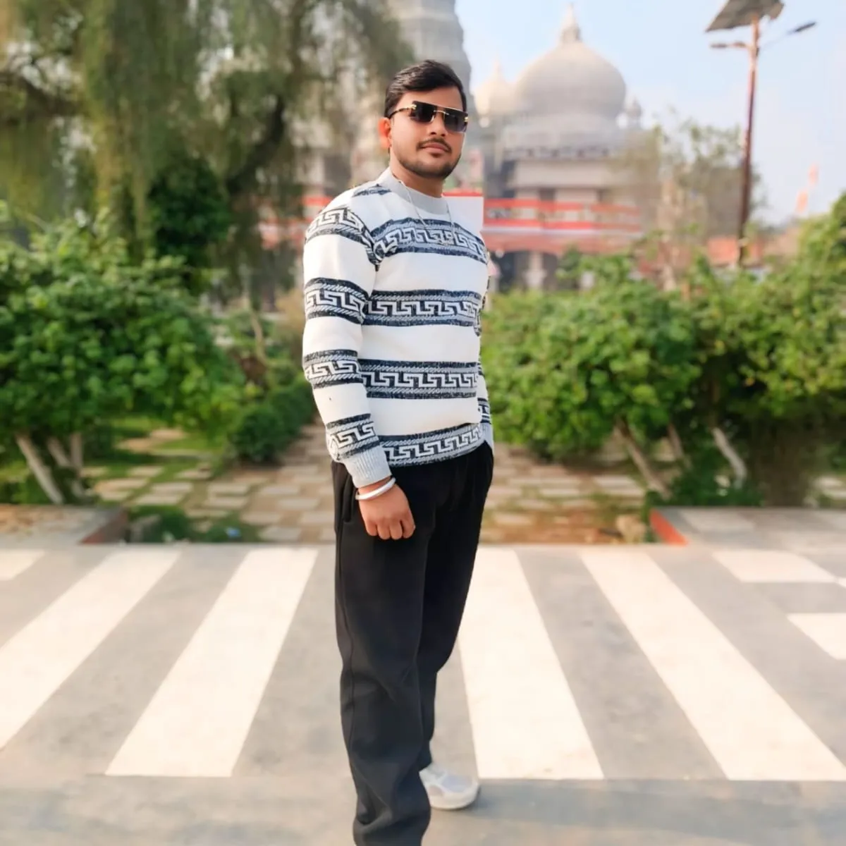 MANISH KUMAR