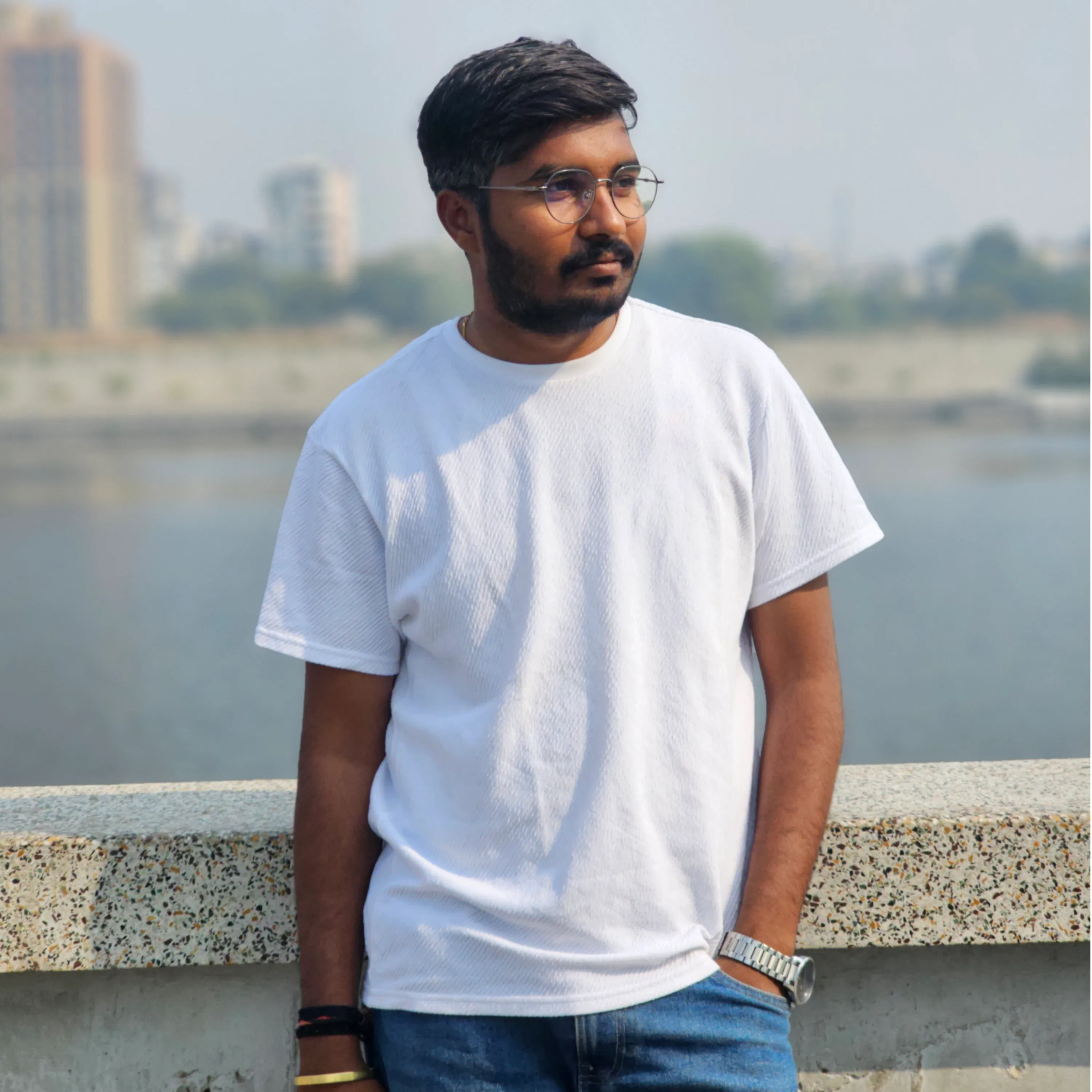 Dj Daksh