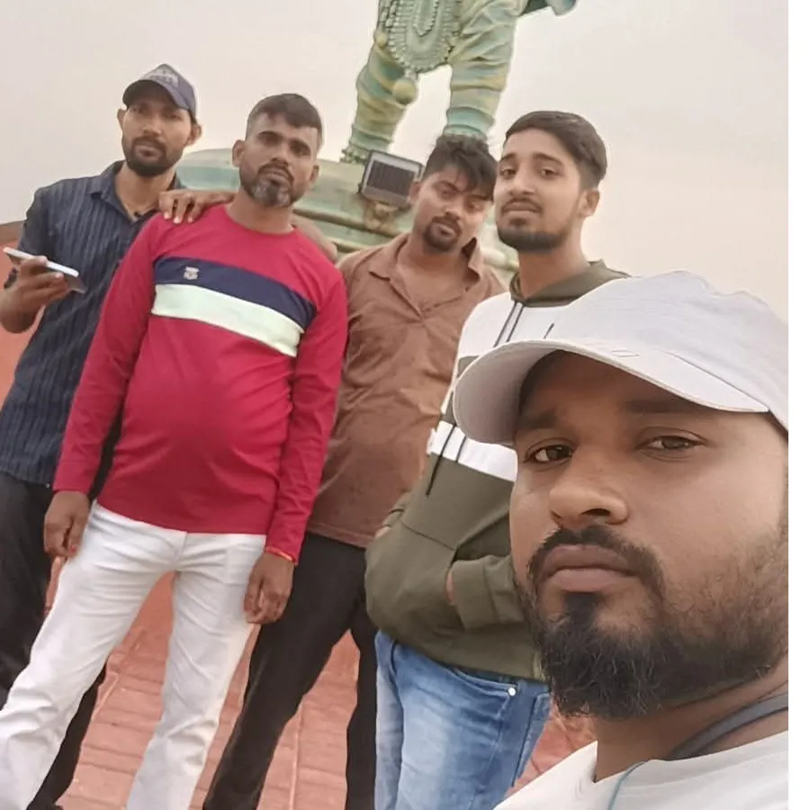Sarvesh nishad