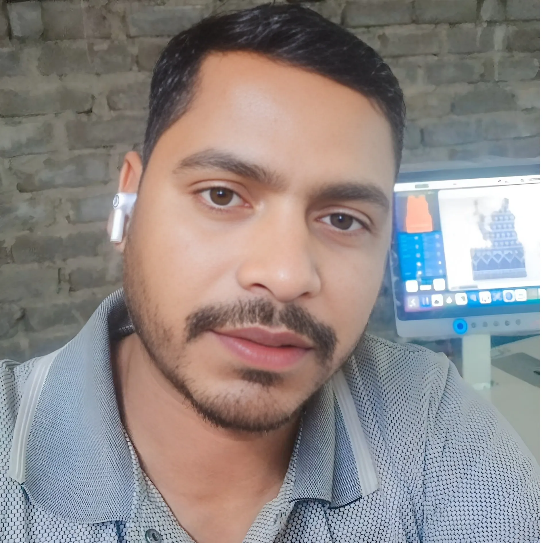 Ghanshyam parjapati