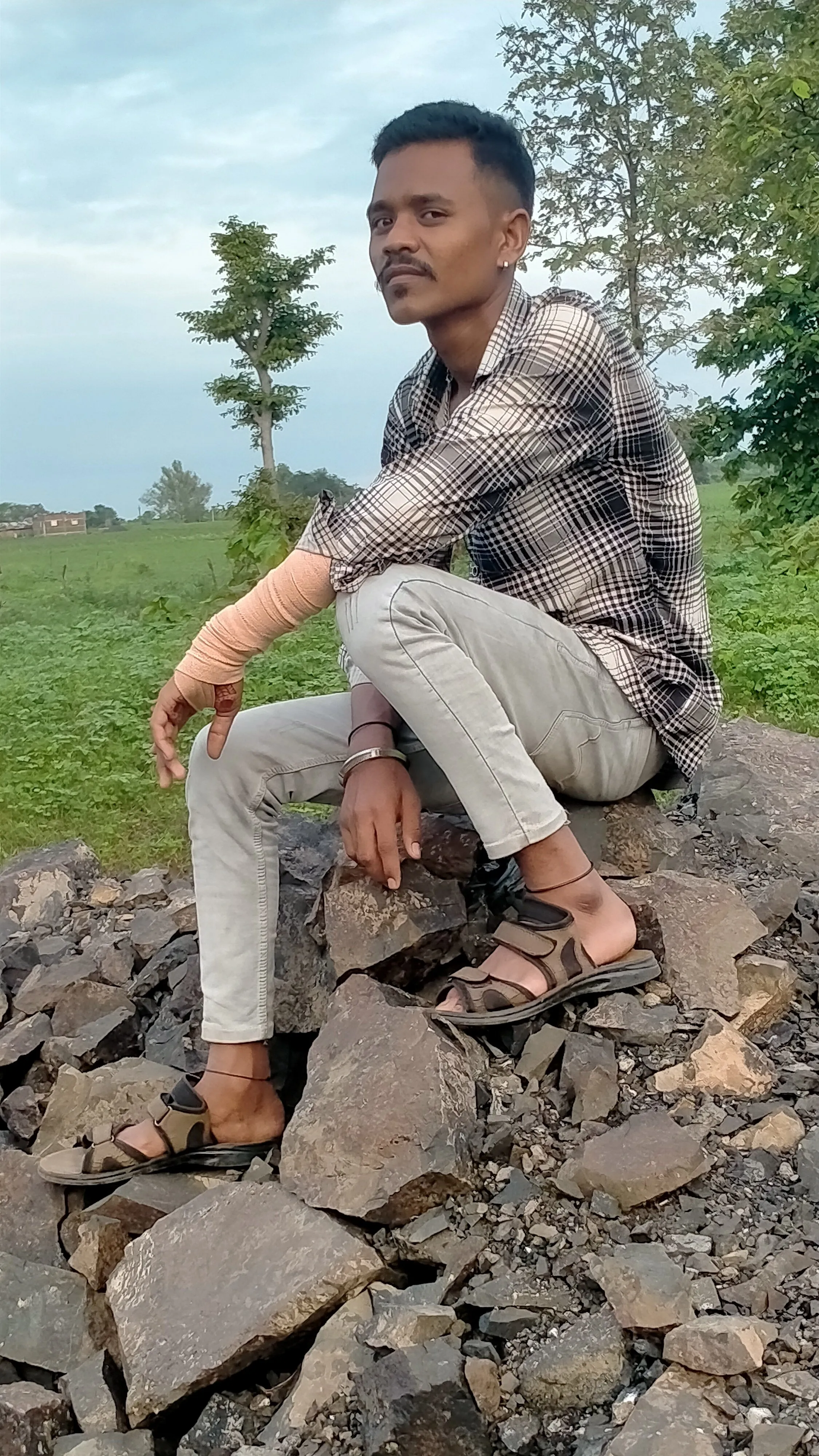 kasde Santoshkasde
