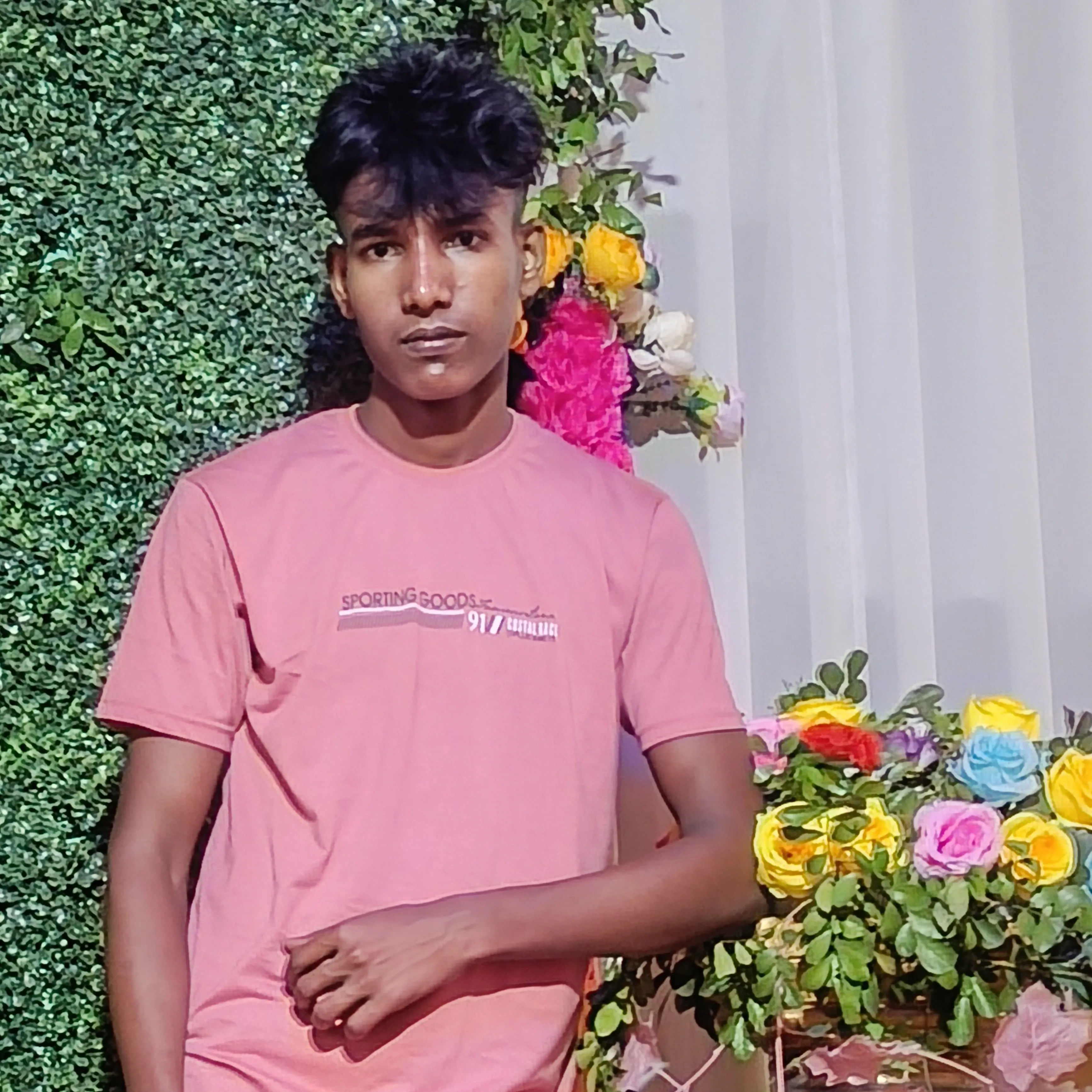 maman Hussain