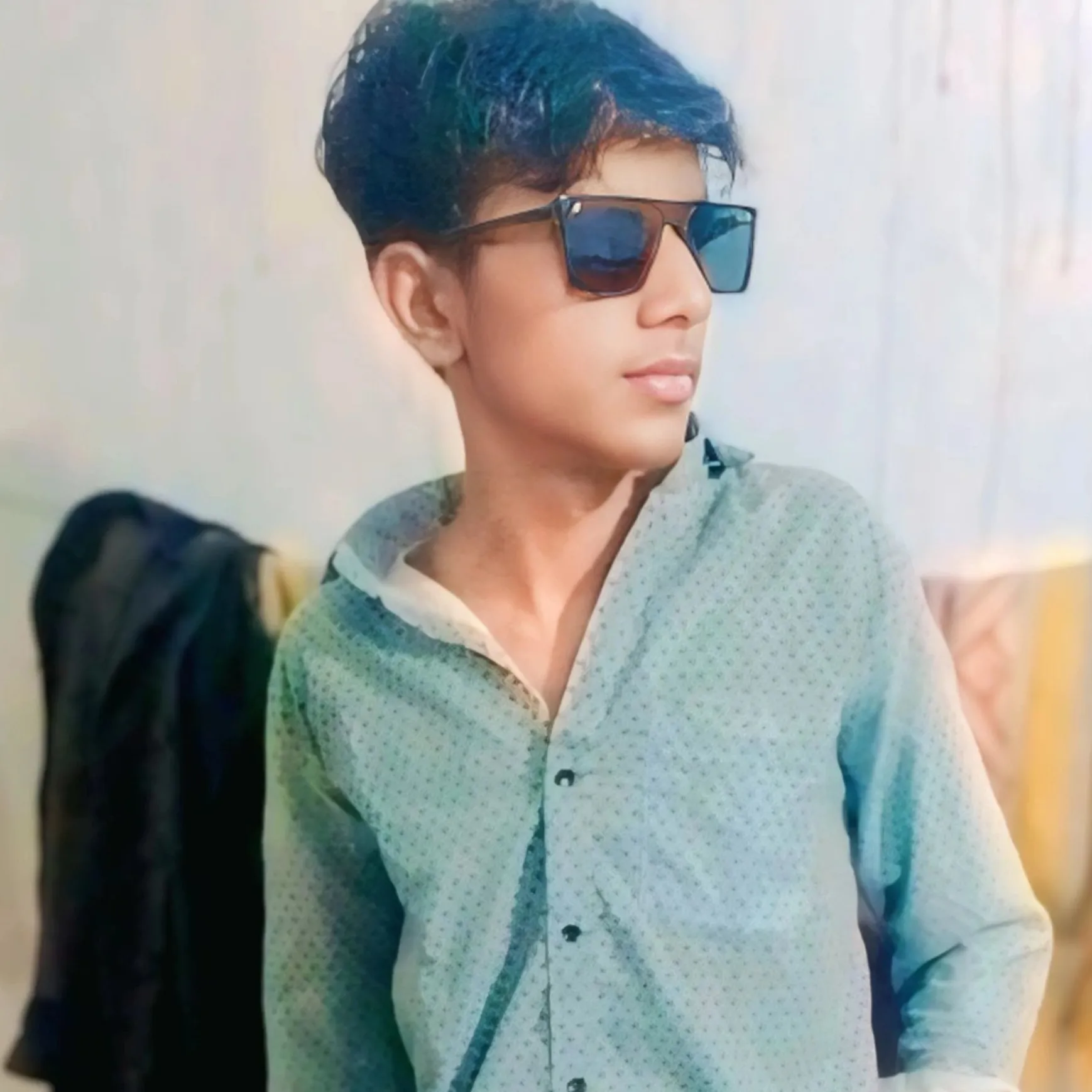 Mukesh Shakes