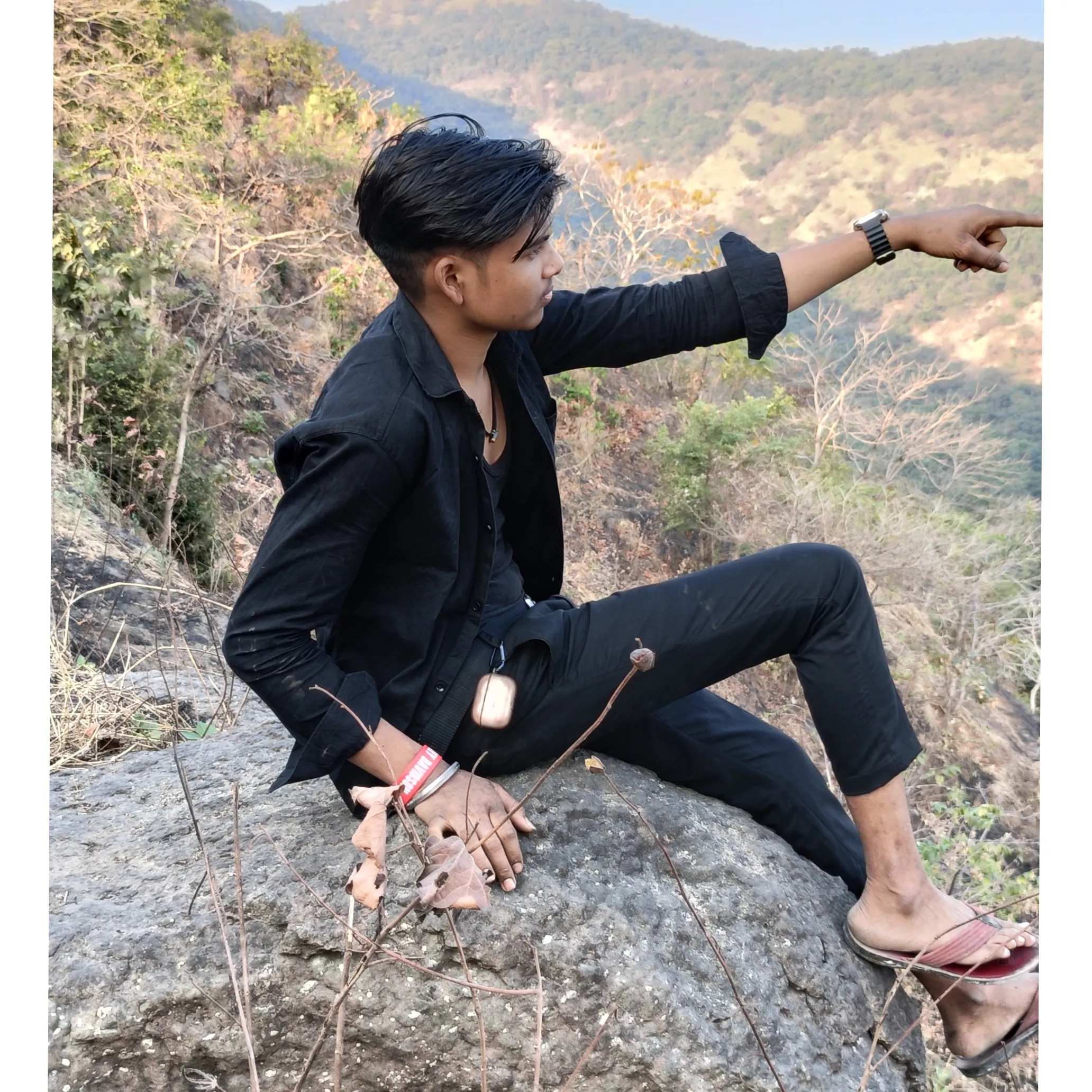 r_k_g_12340 RaviGautam