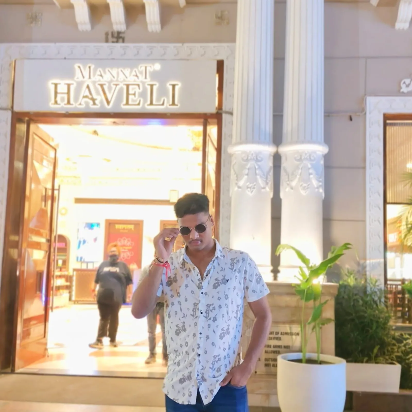 Akshay Tiwari🕉️