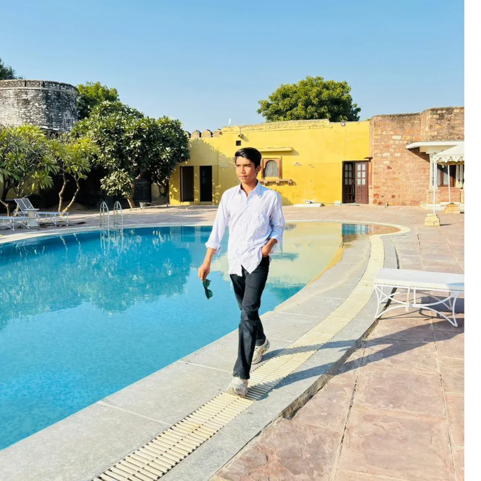 Aakid Khan