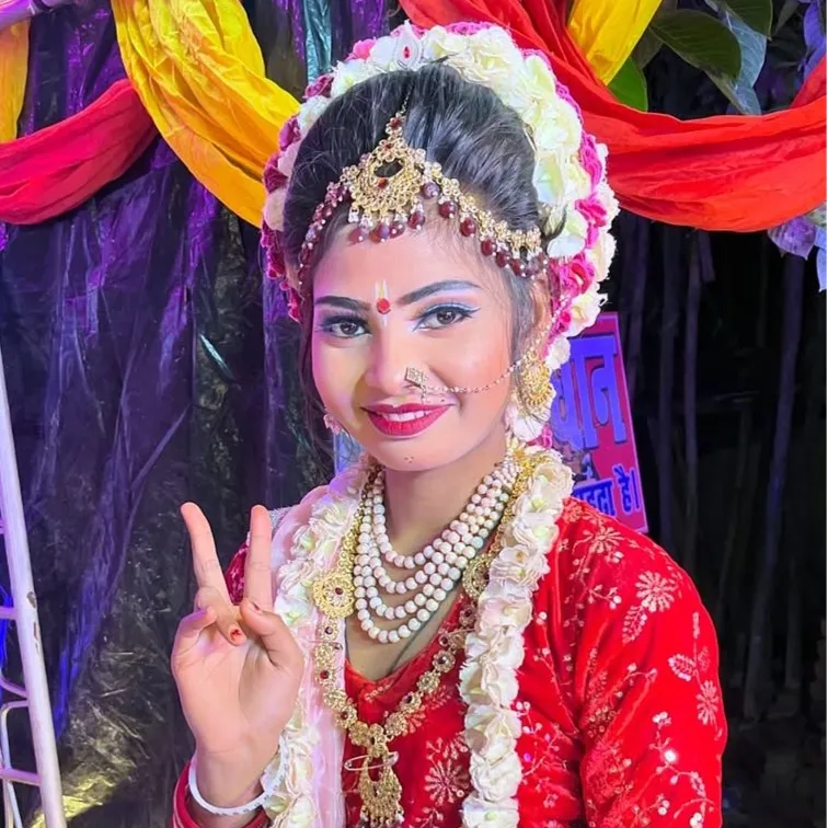 Chandni Prajapati