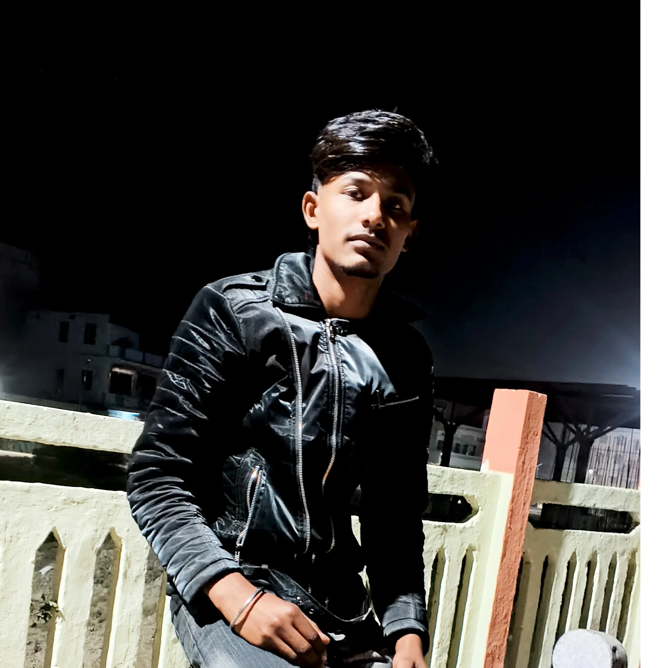 Raj ___love