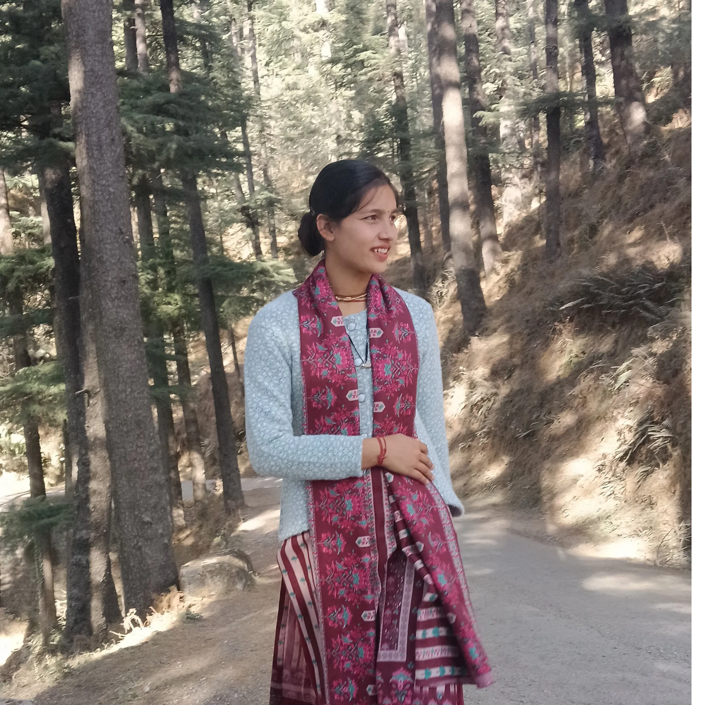 Rekha Thakur