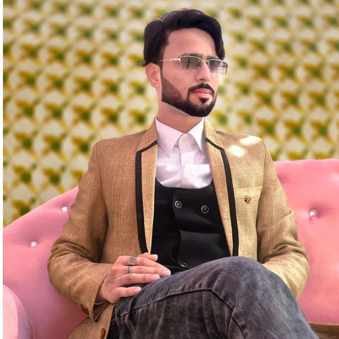 Mr_Saif Gour