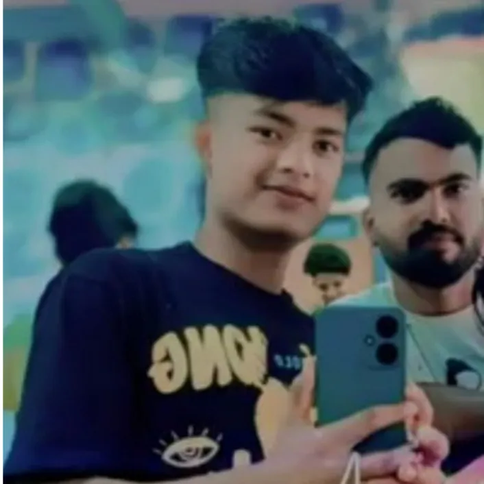 Mukaddis Alom