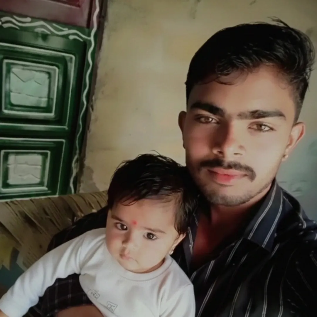 raaysent hakor