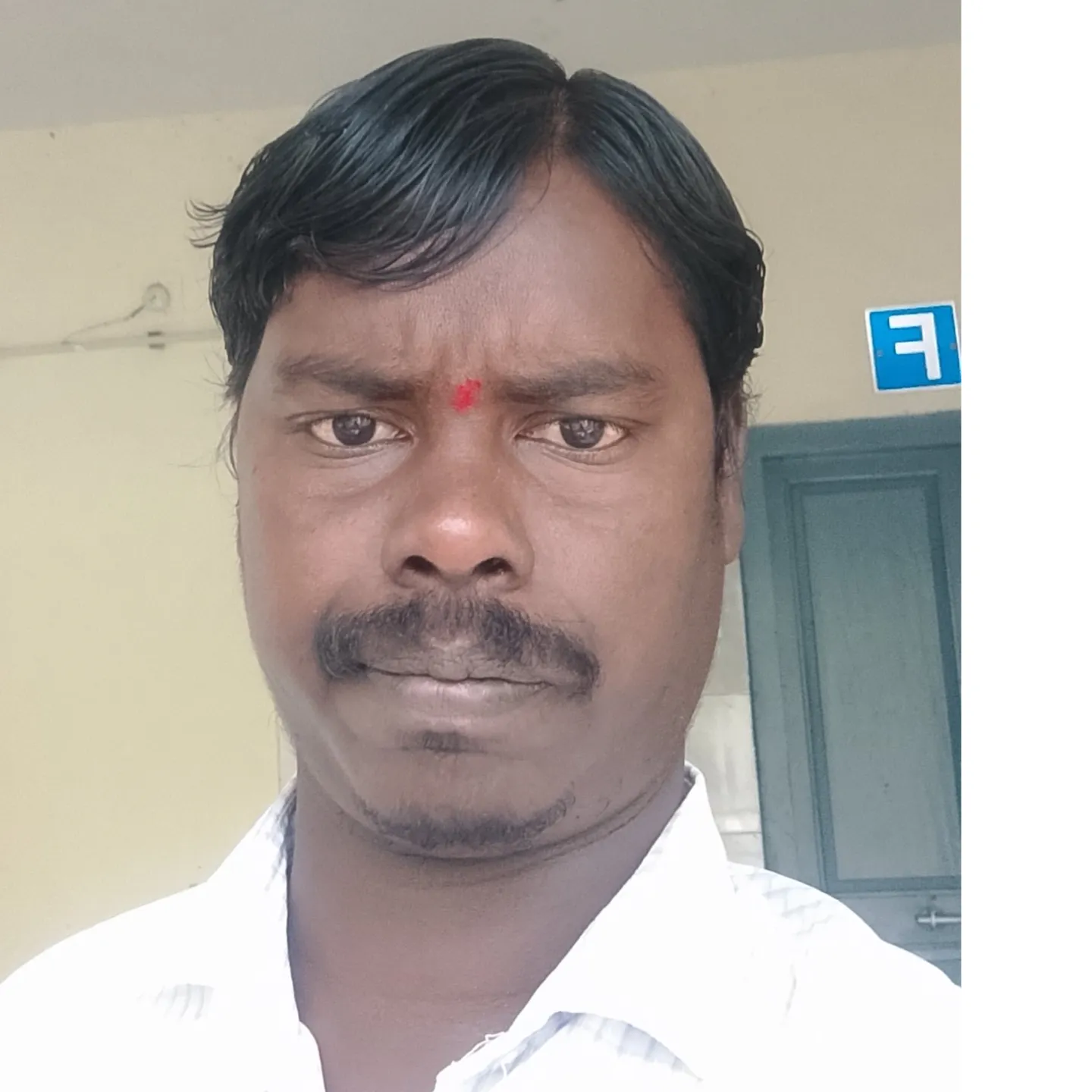 yakasiri.Mahesh Yakasiri