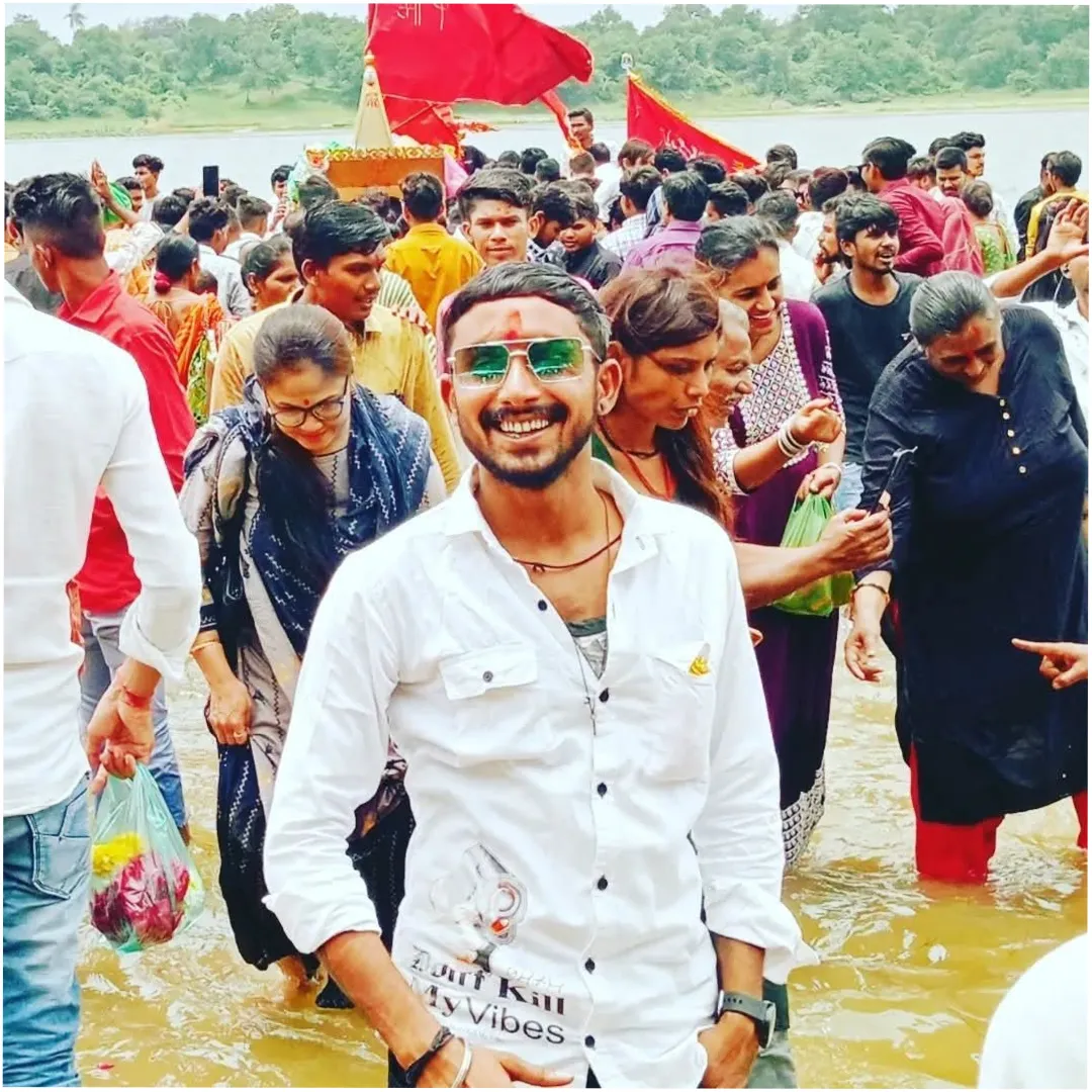 THAKOR ROHIT