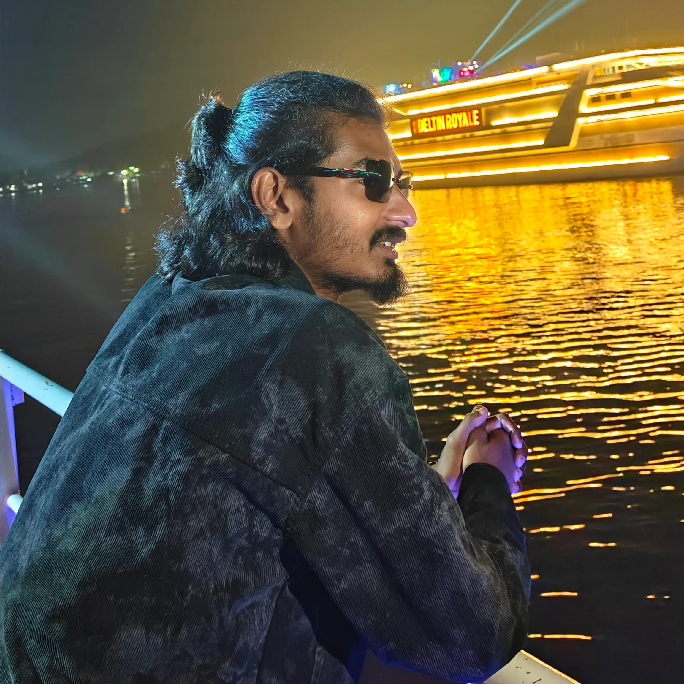Myndher Raj