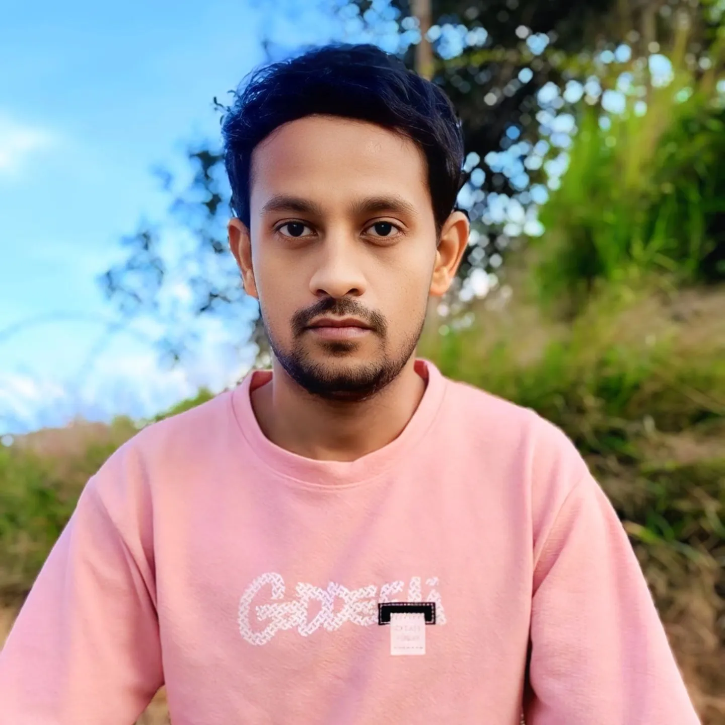 Md Akbar