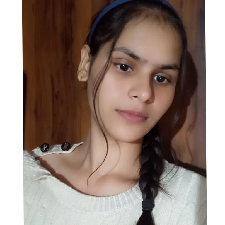 riya tiwari