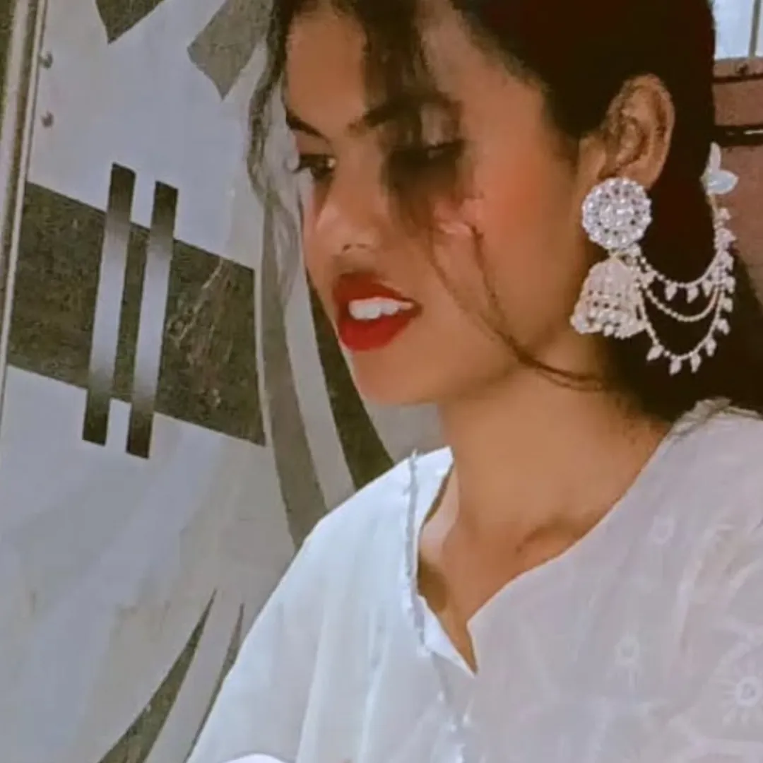 niharika ❤️⭐ niharika ❤️⭐