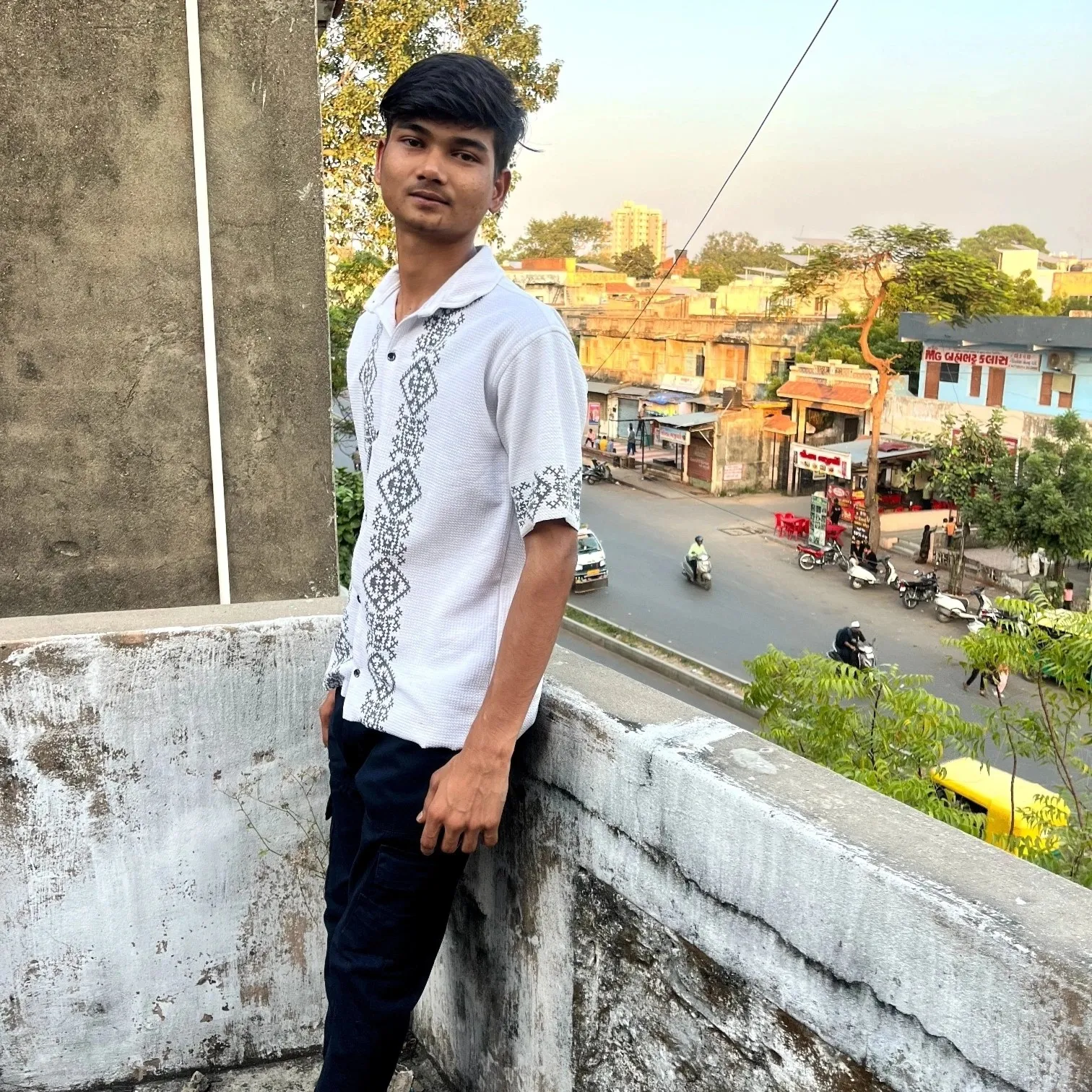 raj Kuril