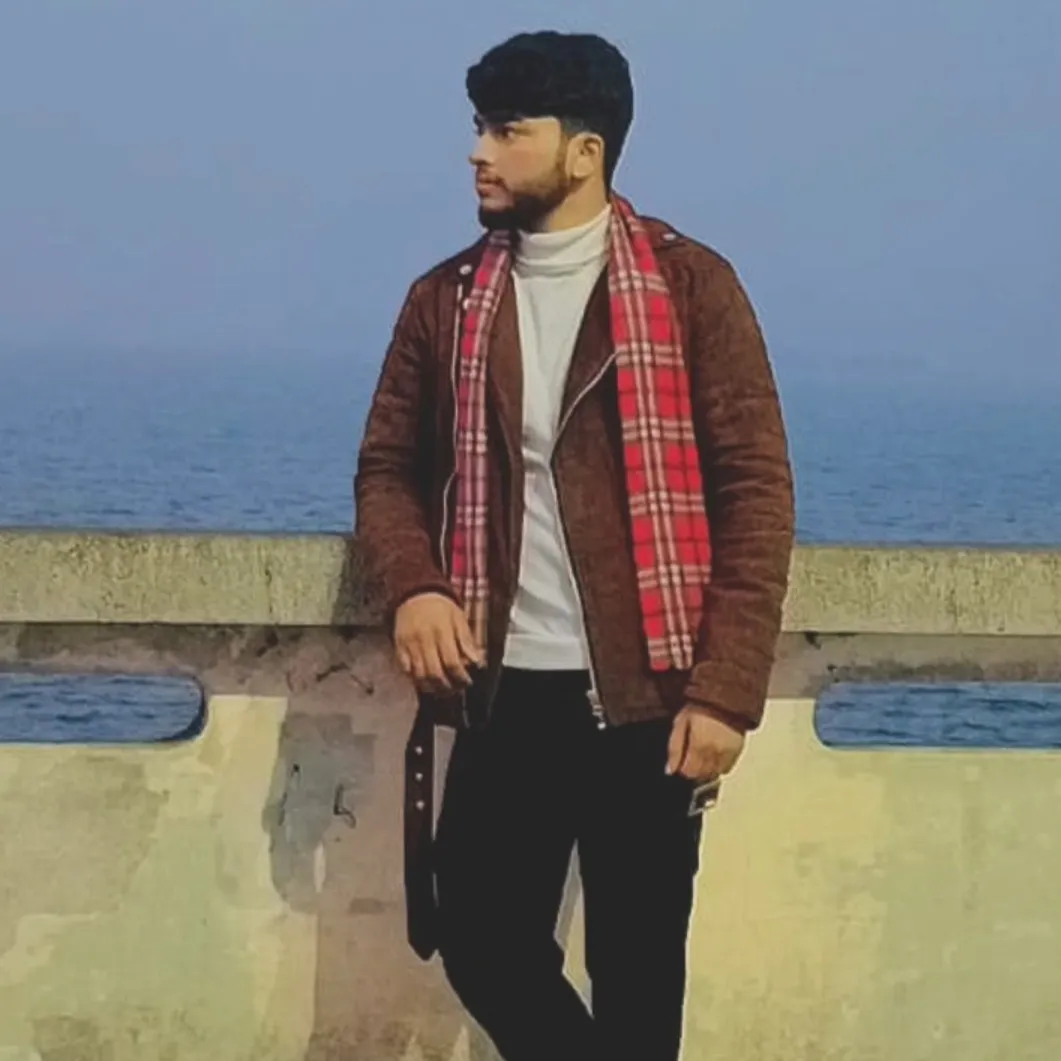 priyanshu Ydv😍