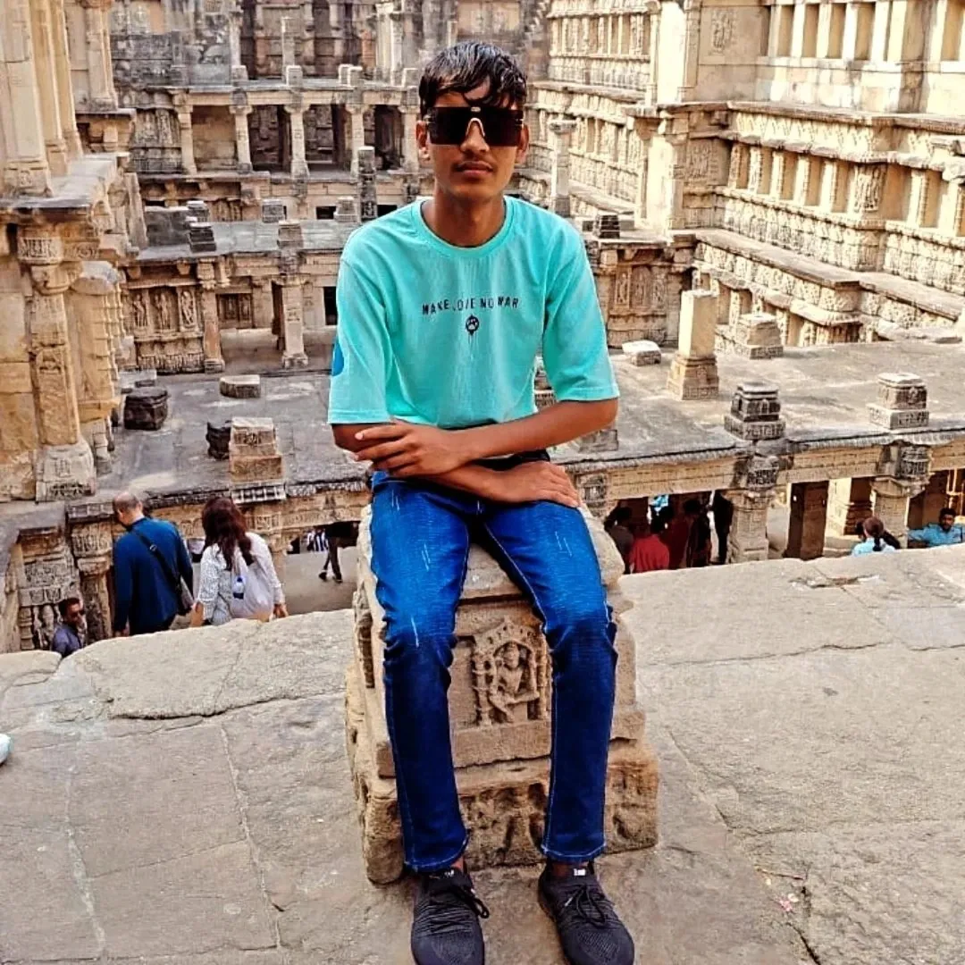 !!!__sahil.....!!! 🇷‌🇦‌🇳‌🇦‌🇯‌🇮‌