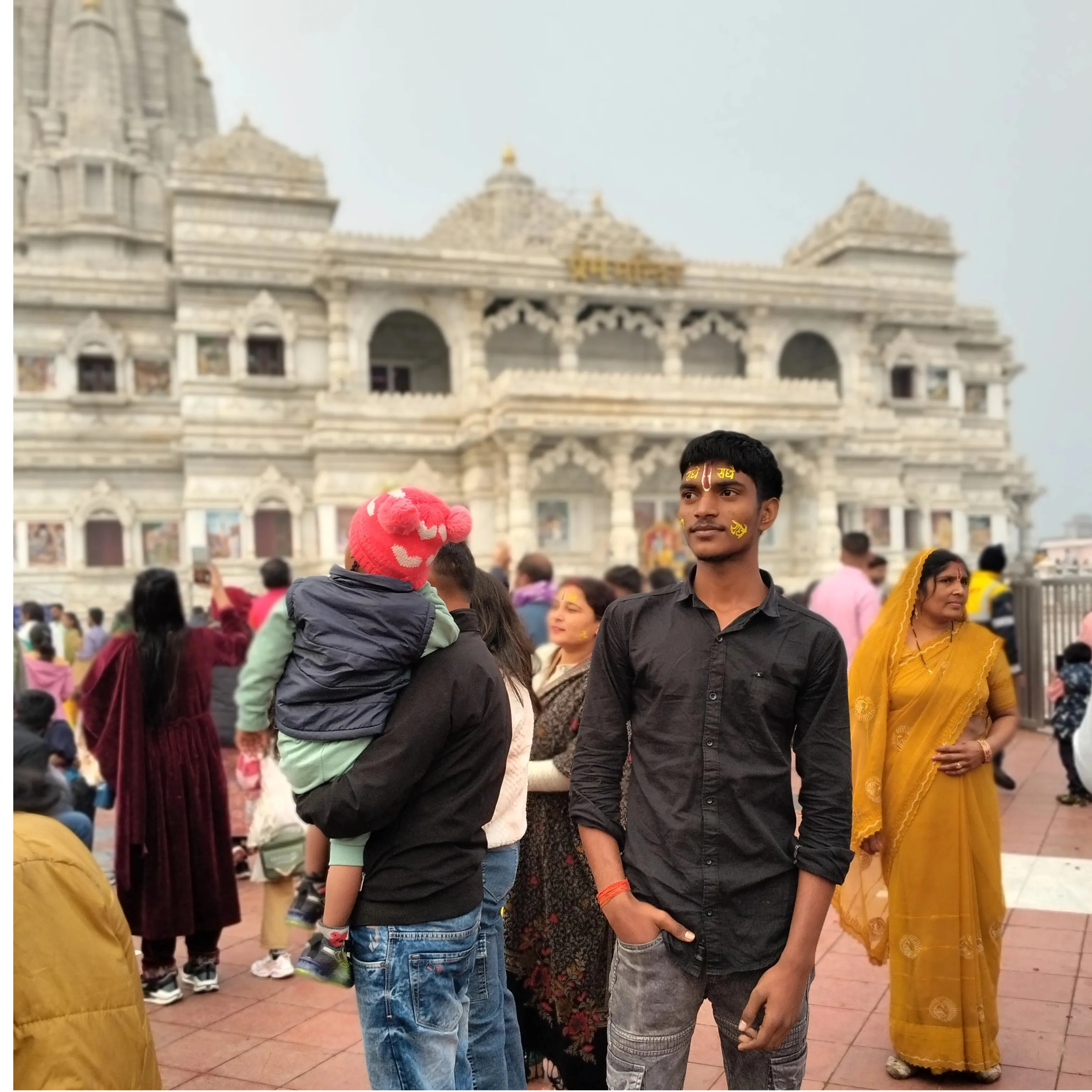Vicky प्रजापति