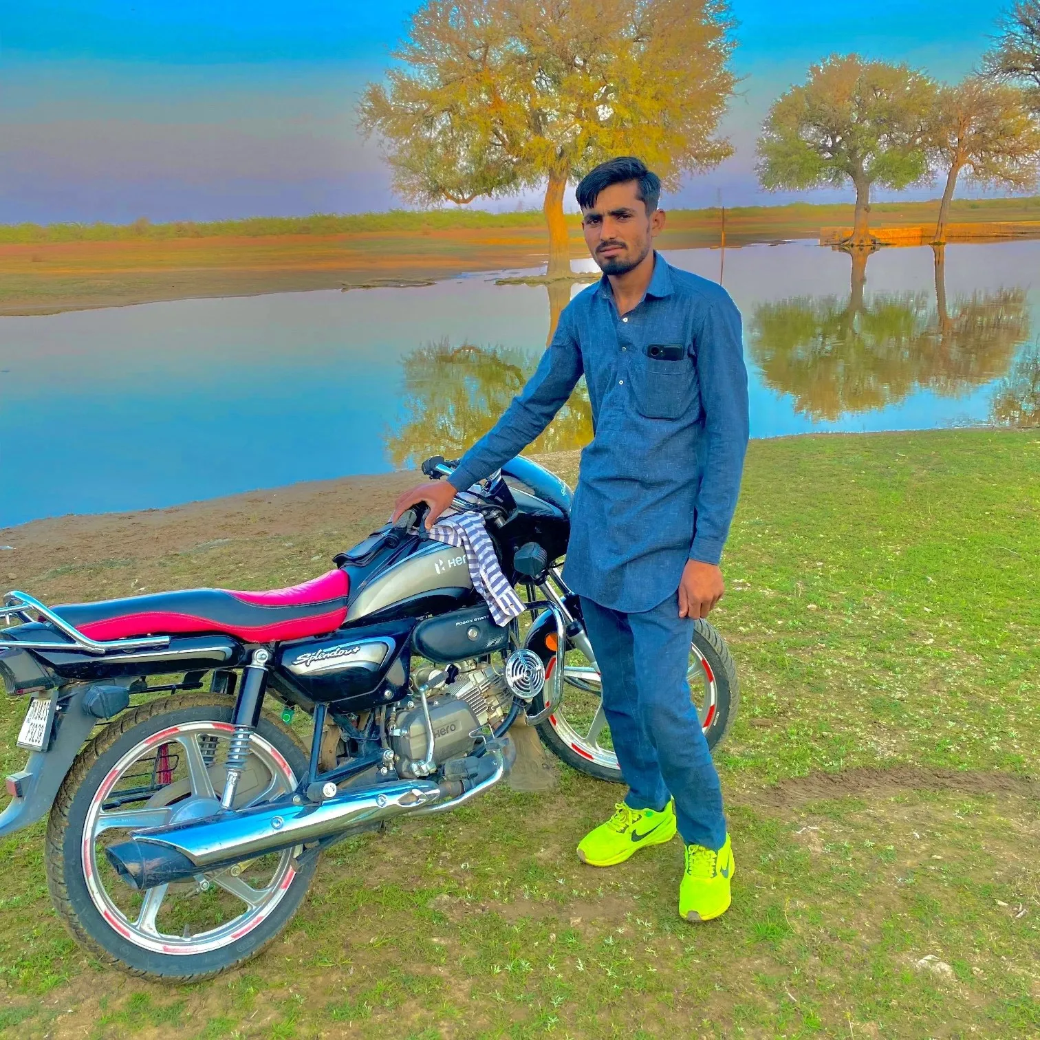 Bakeel Khan