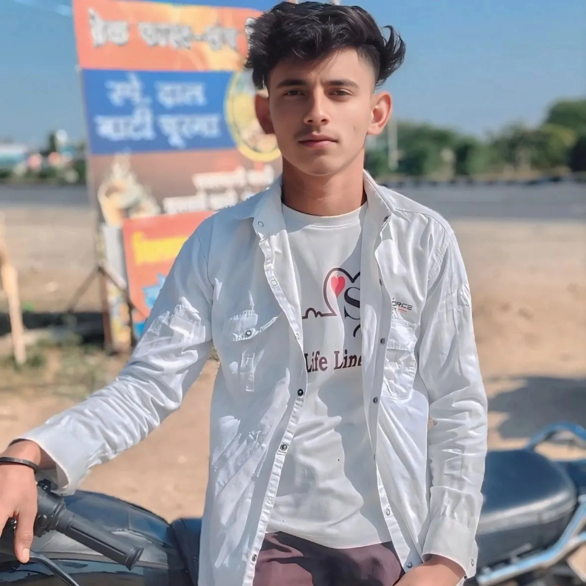 khan akrmkhan