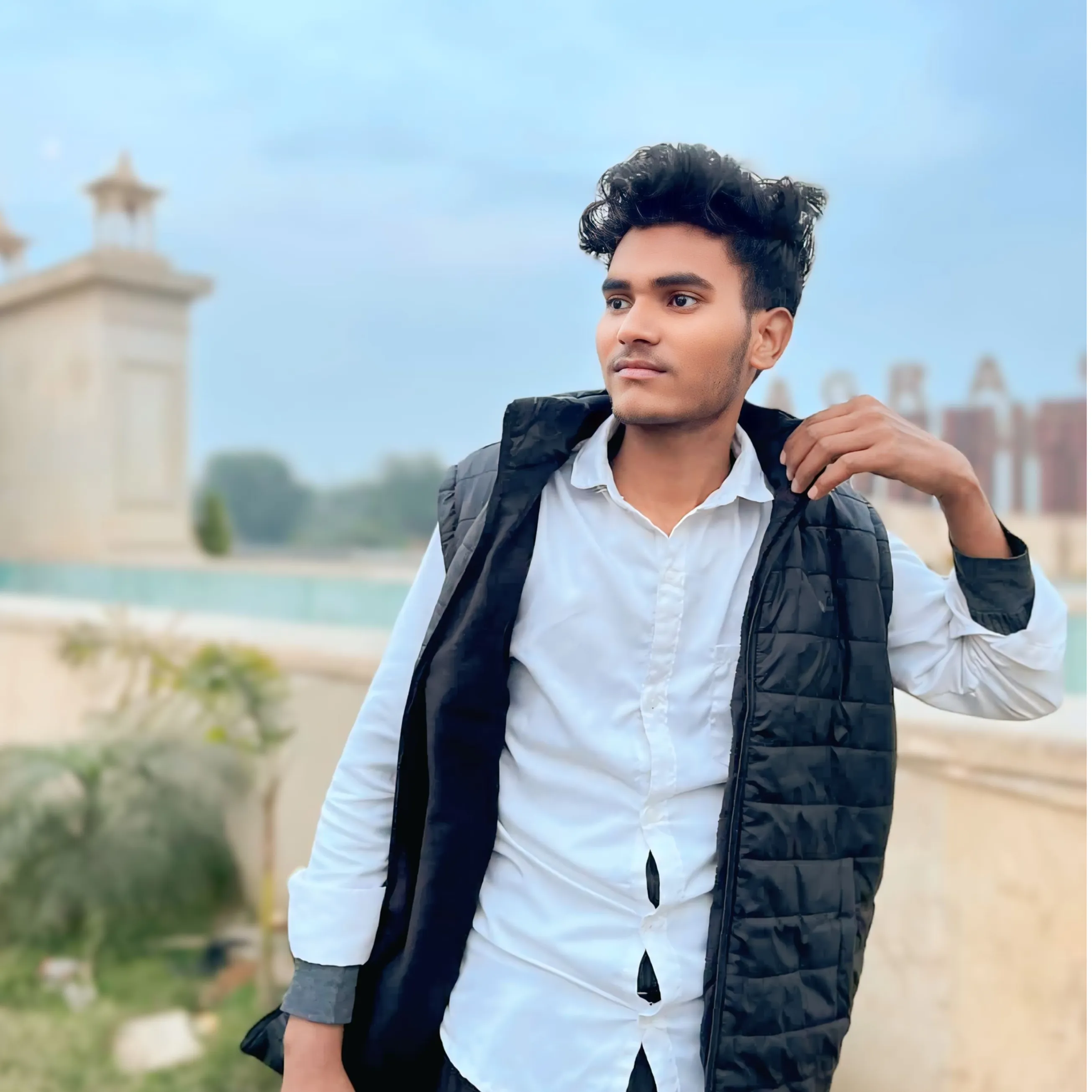 Praveen __oye__praveen__0333__