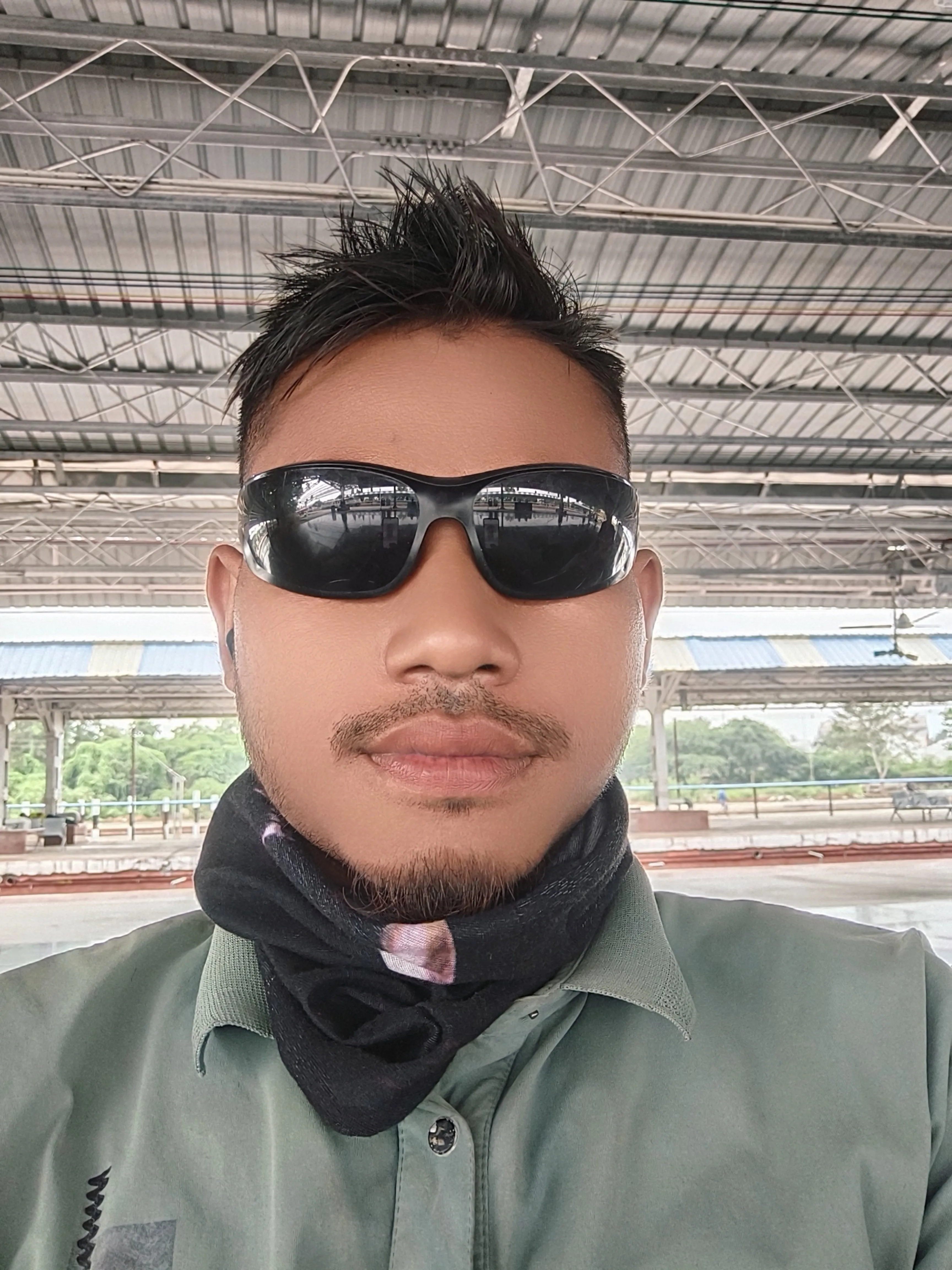 Hero Hasnu