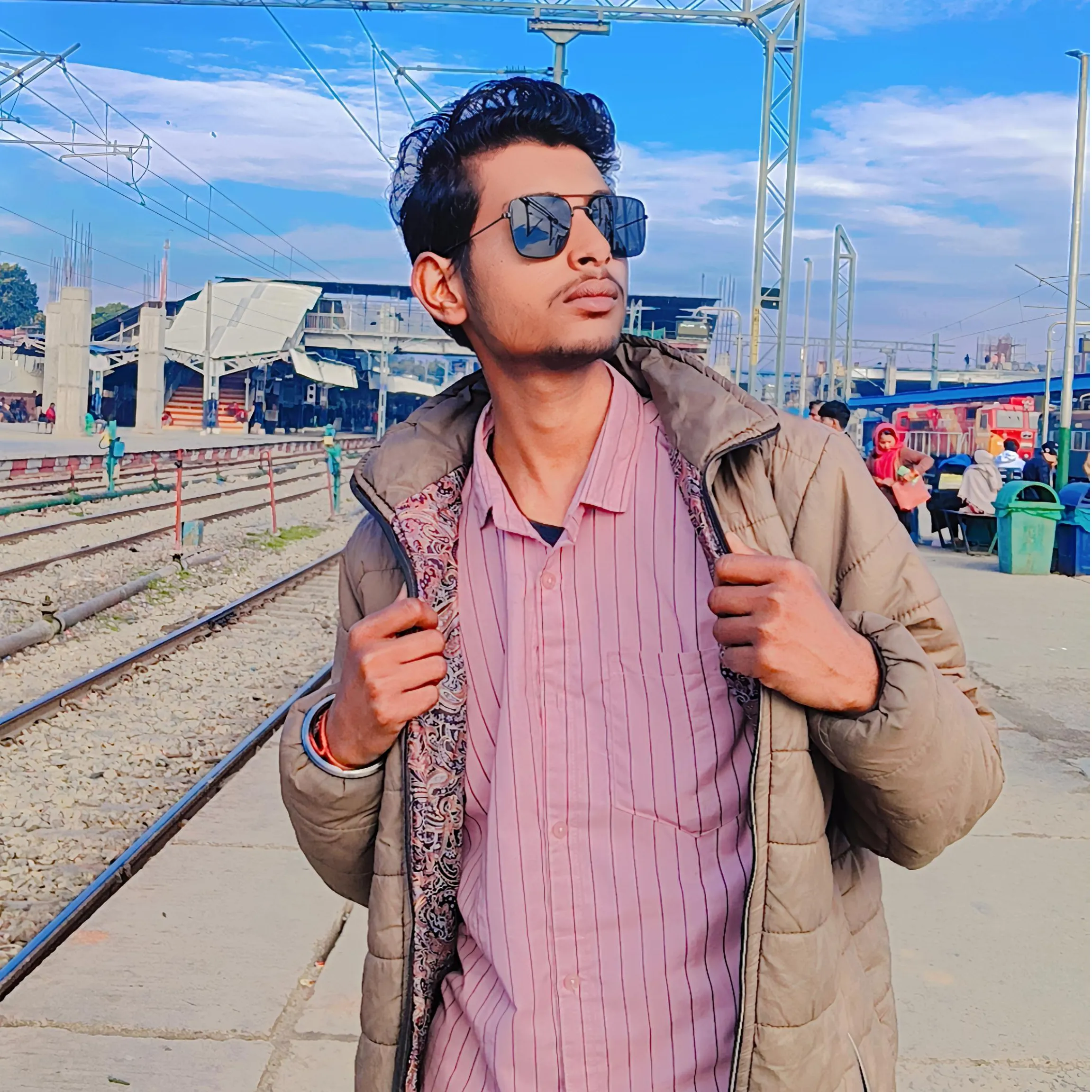 SHIVAM KUSHWAHAj