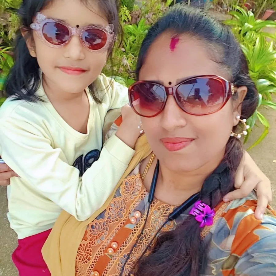 santhiya santhiya
