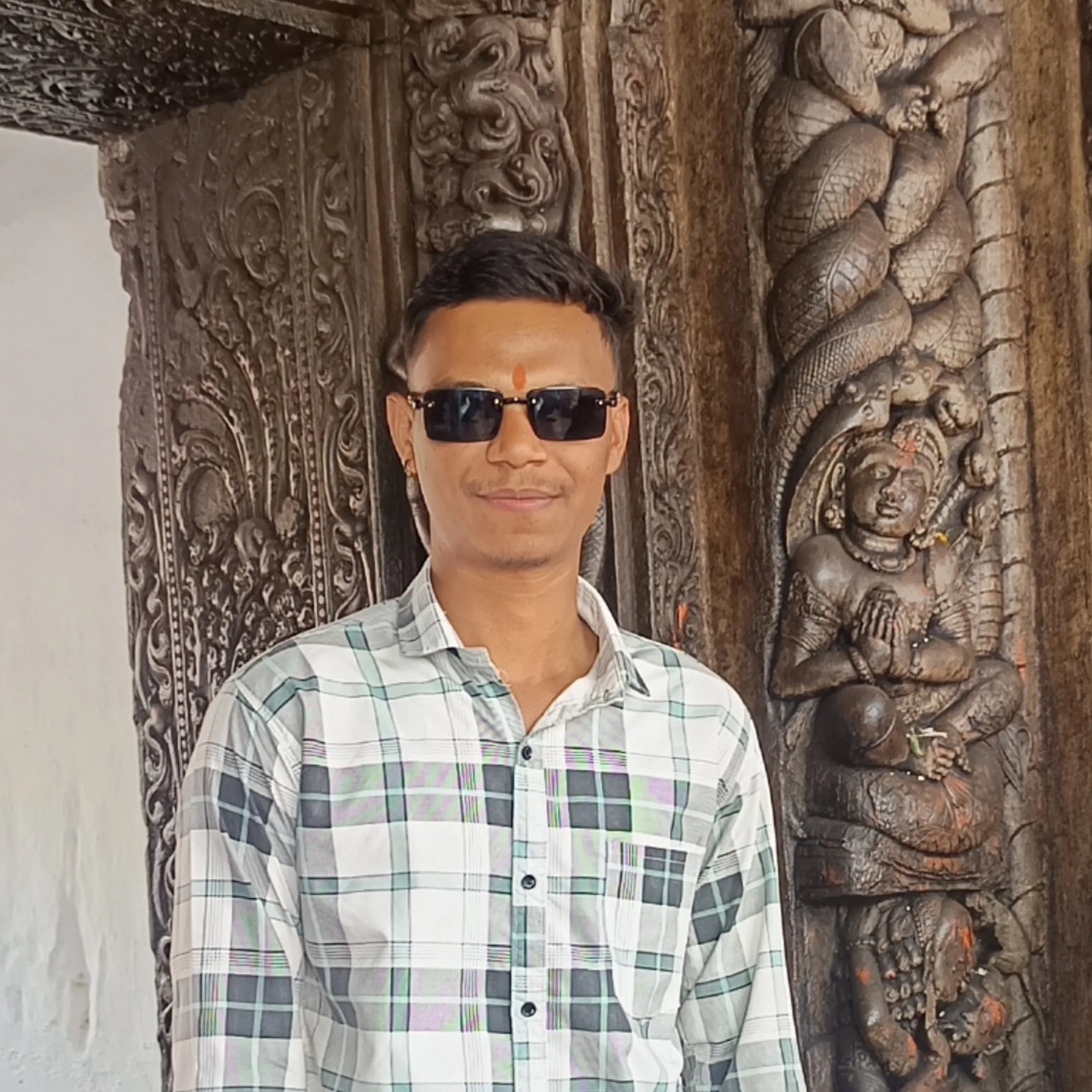 tarun dewangan