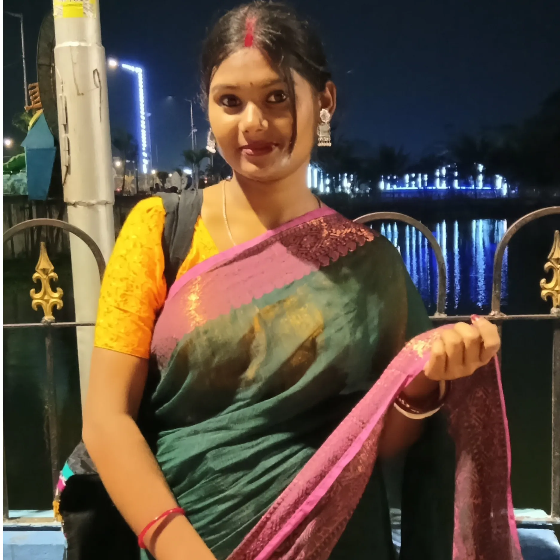 NISHA HALDER