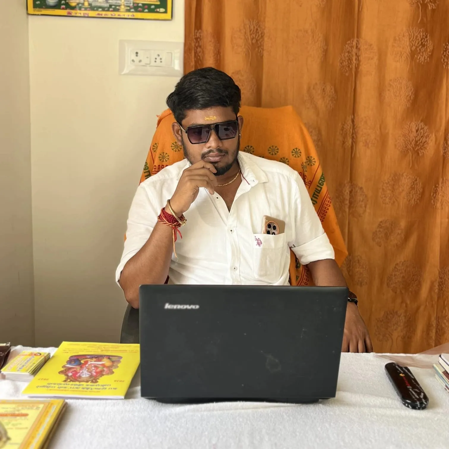 ELAYA GURU