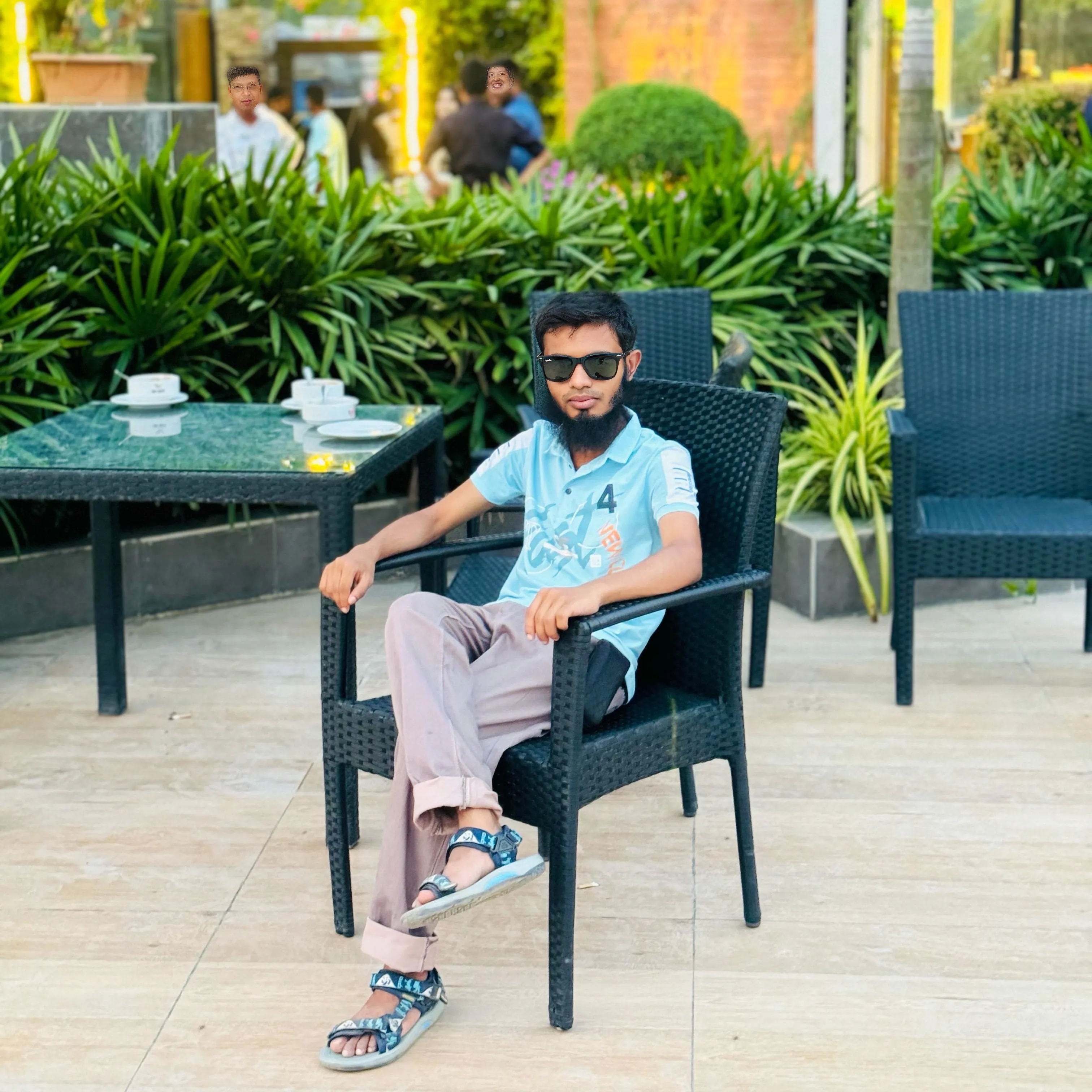 MD REZVY