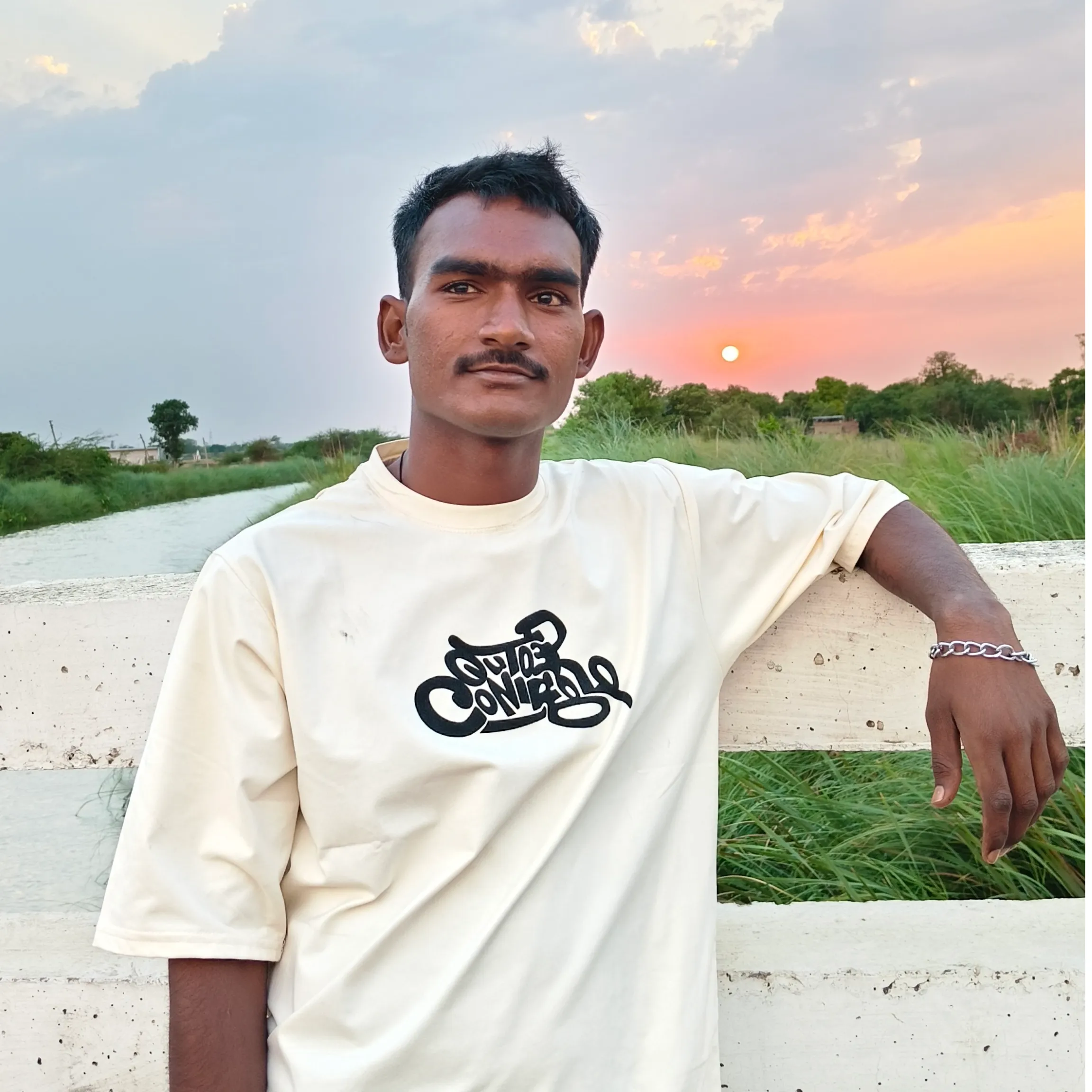 SHIVAM Dhobi