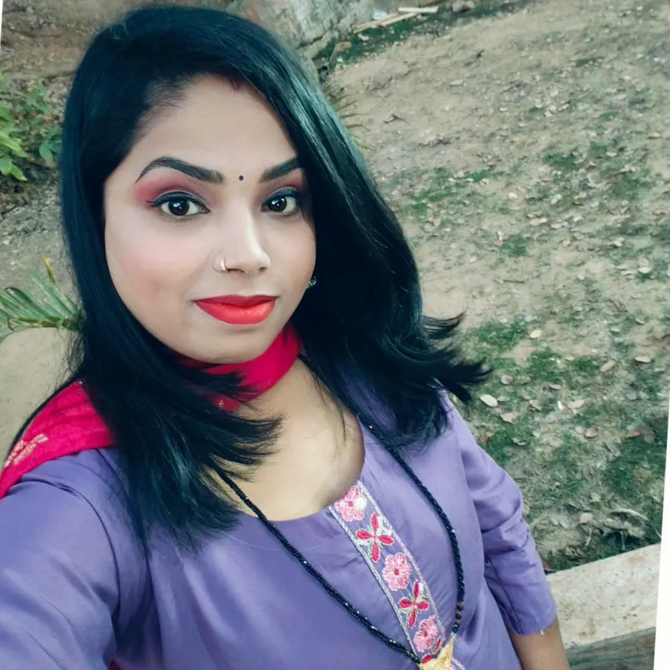 Rakhi mishra