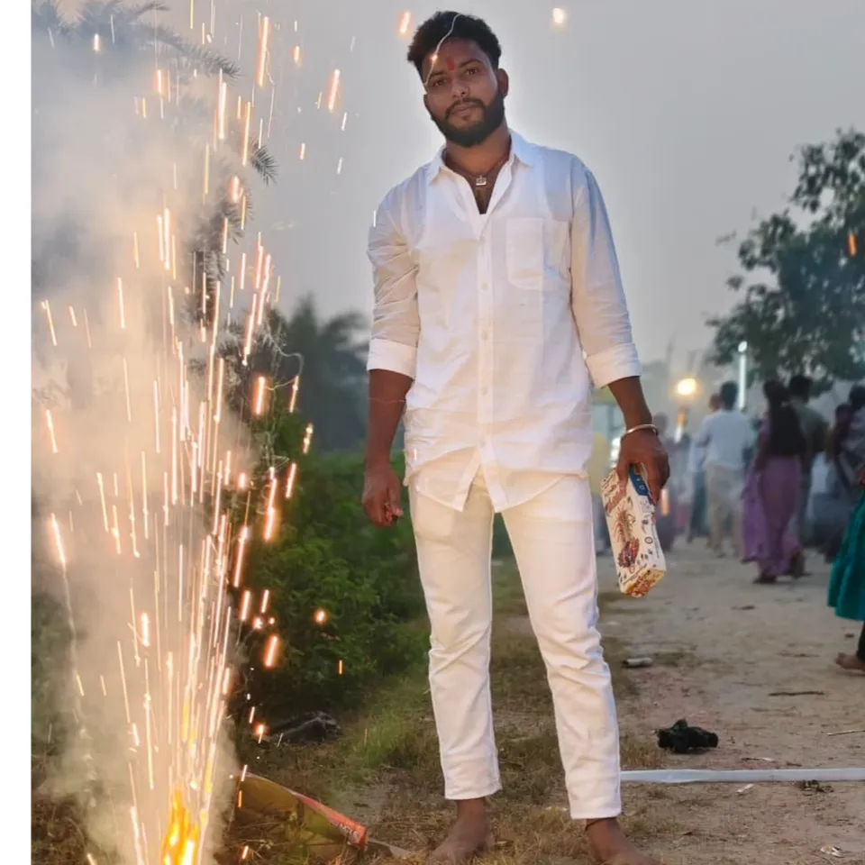 Rahul Røçker