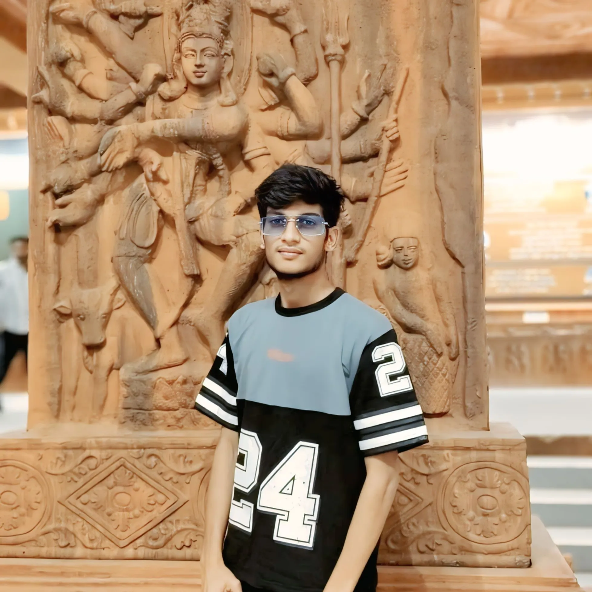 Sharan Sharan