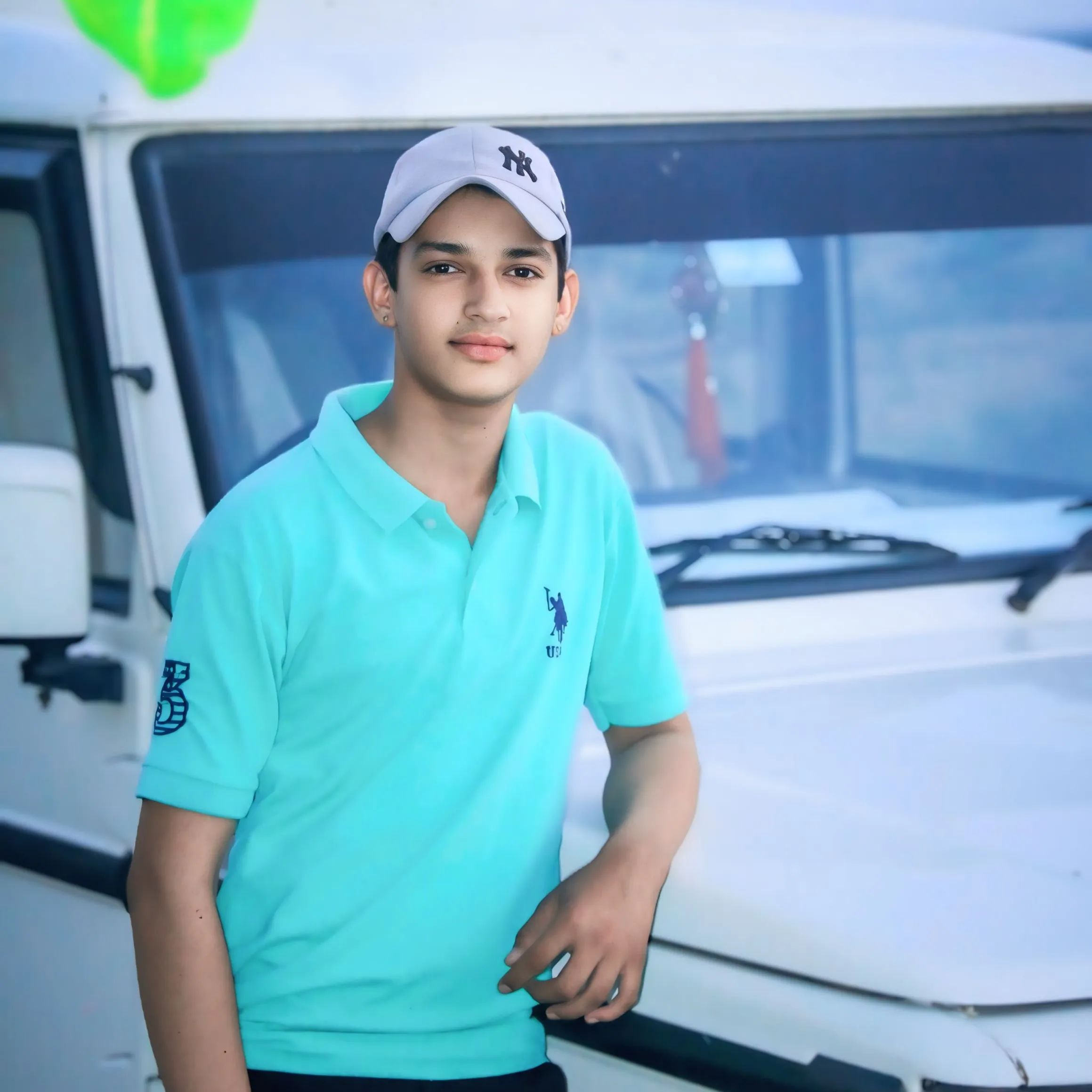 Navin Giri