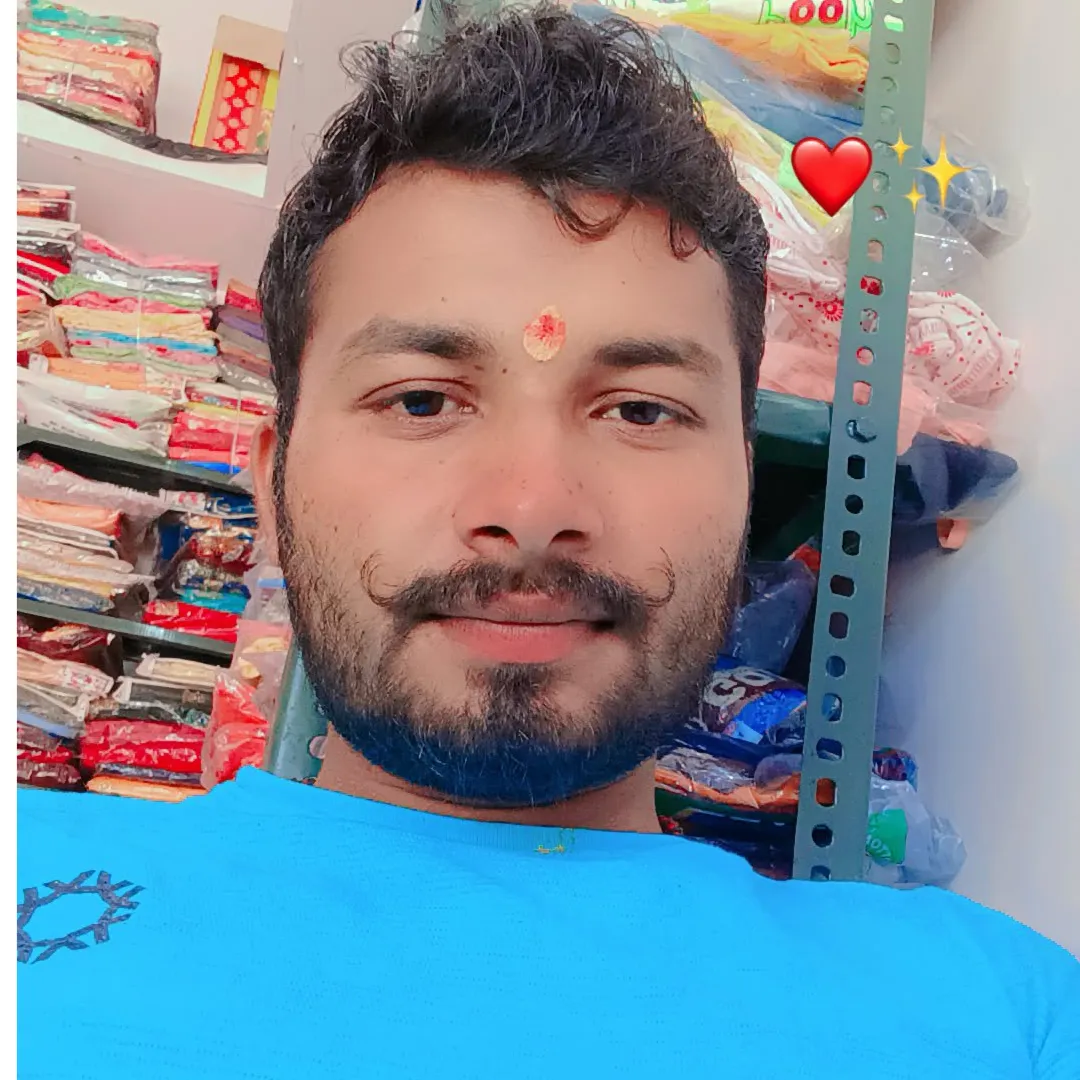 mukesh sahu 🩷💫