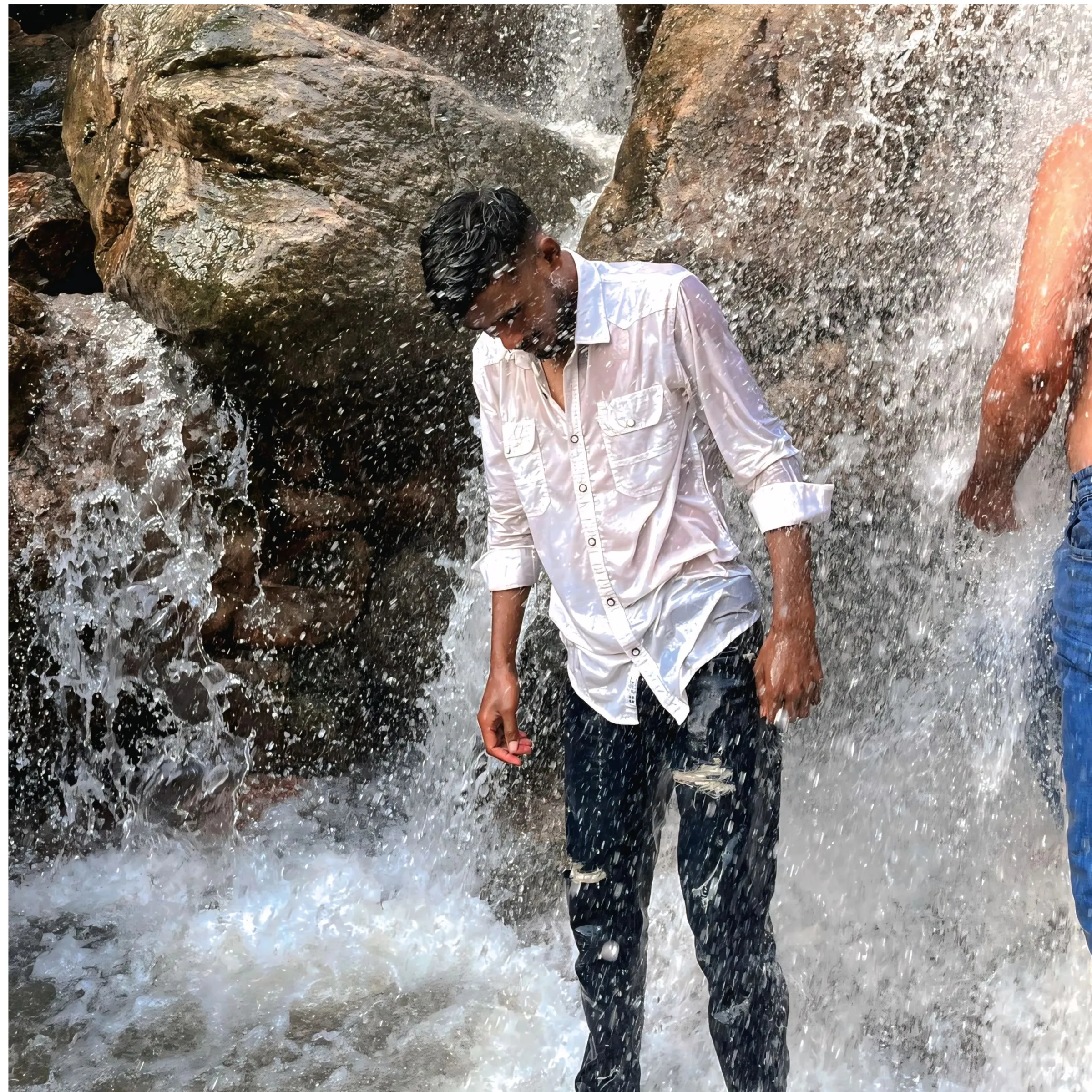 Mr_ ankit_692