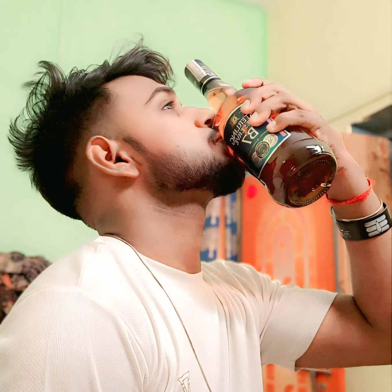 SAM AYUSH