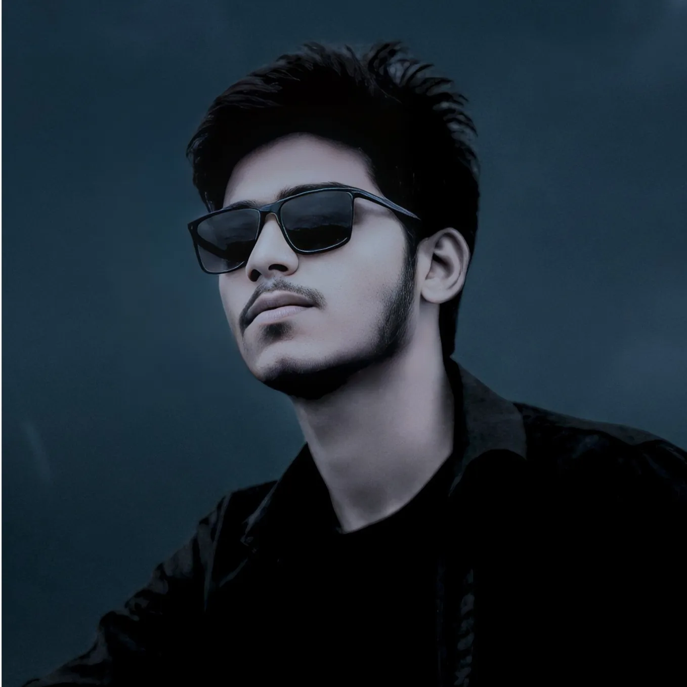 vicky (Chauhan)