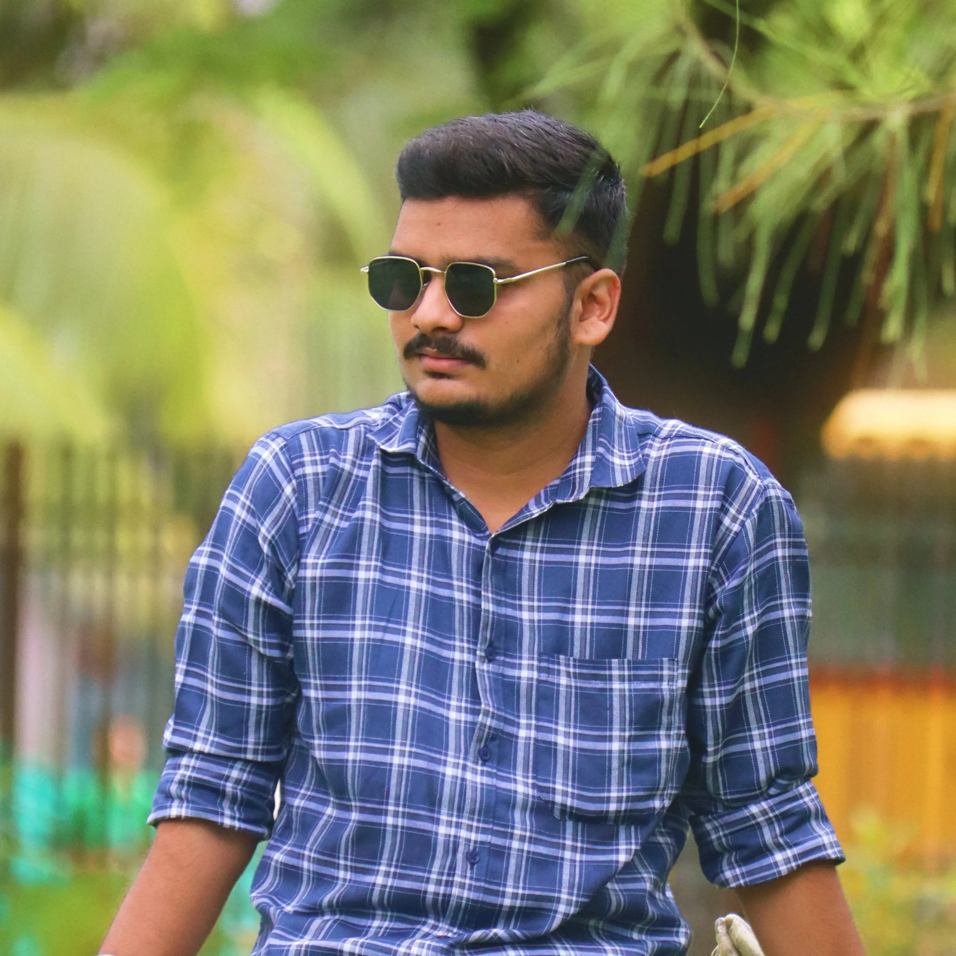 Mayur Davkhar